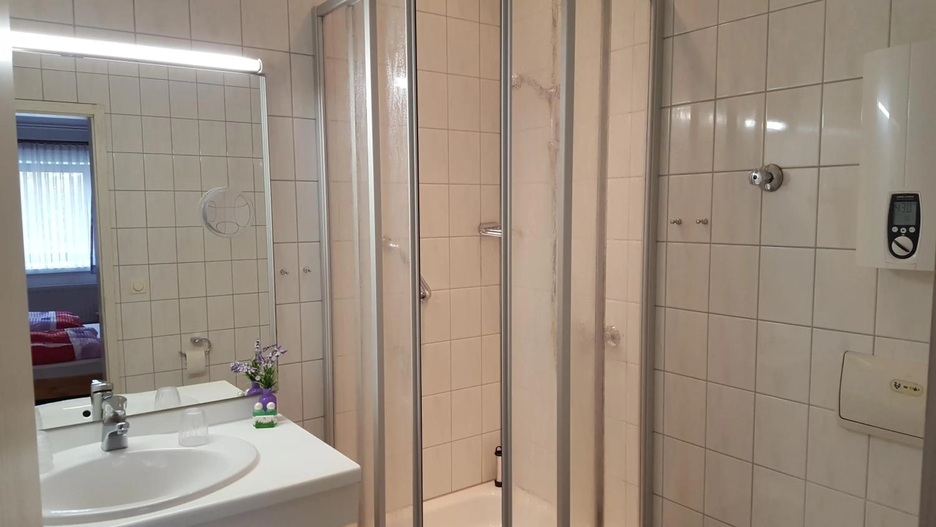 Bathroom in Hotel Schwanenburg