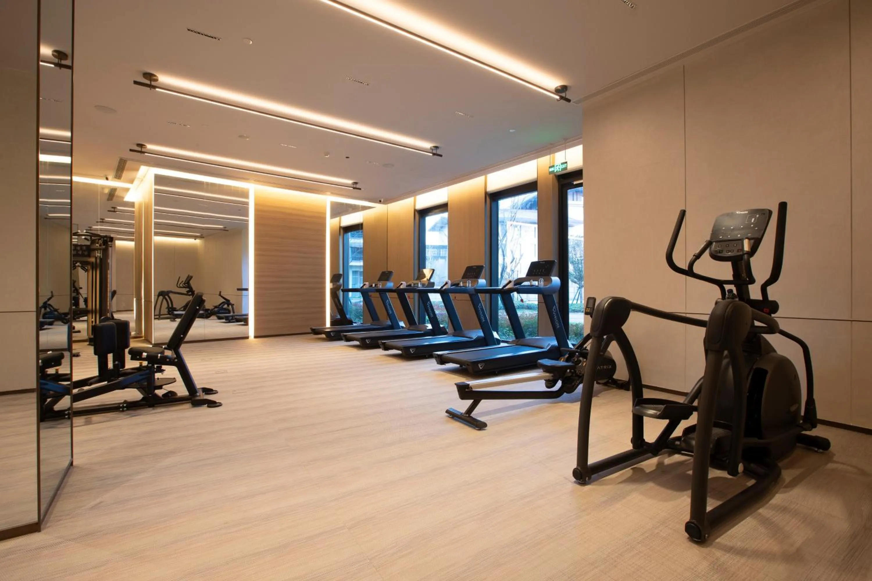 Fitness centre/facilities in Holiday Inn Xianyang Shuangzhao Lake by IHG