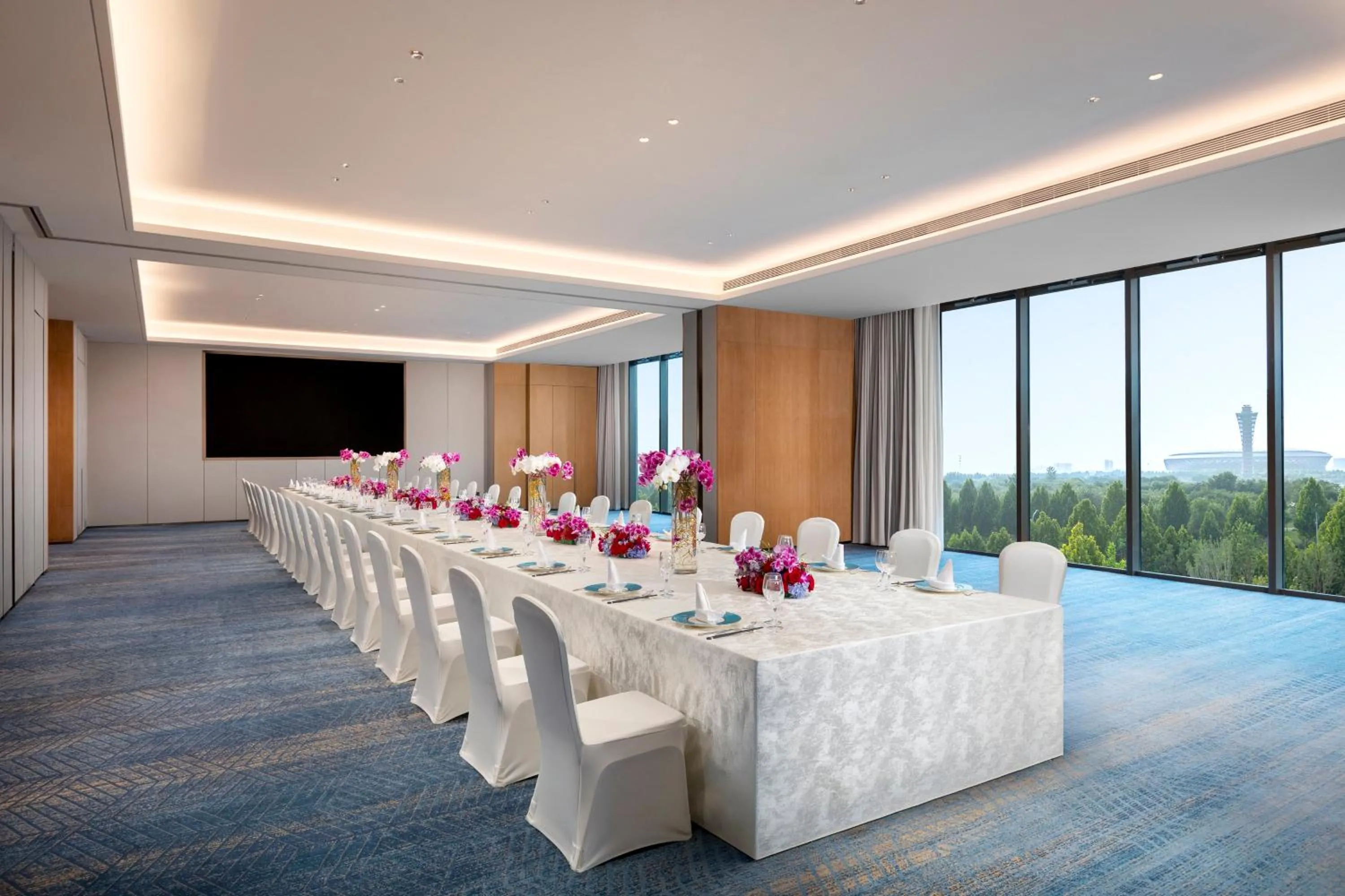 Meeting/conference room in Holiday Inn Xianyang Shuangzhao Lake by IHG