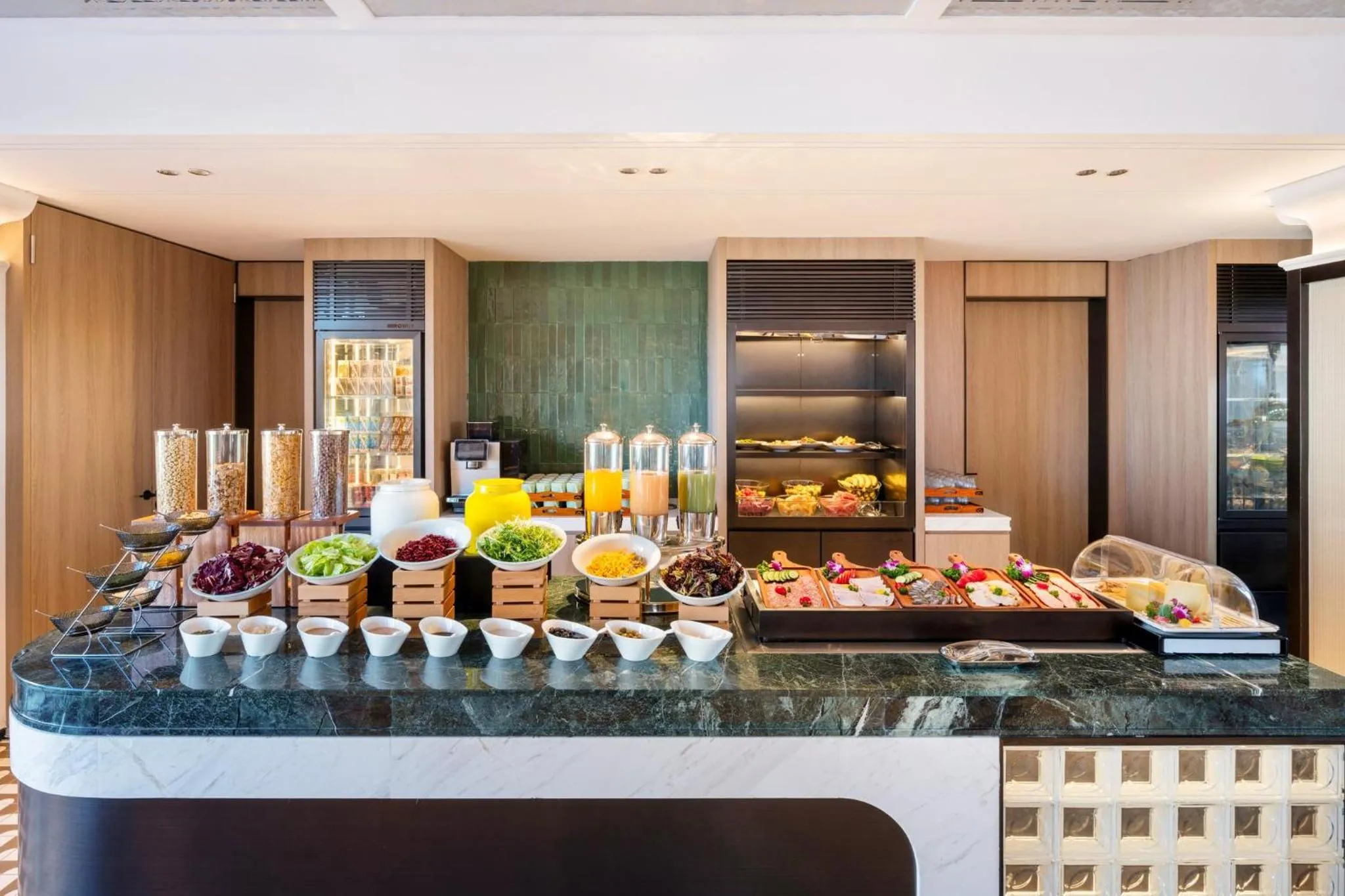 Breakfast in Holiday Inn Shanghai Tourism Zone by IHG