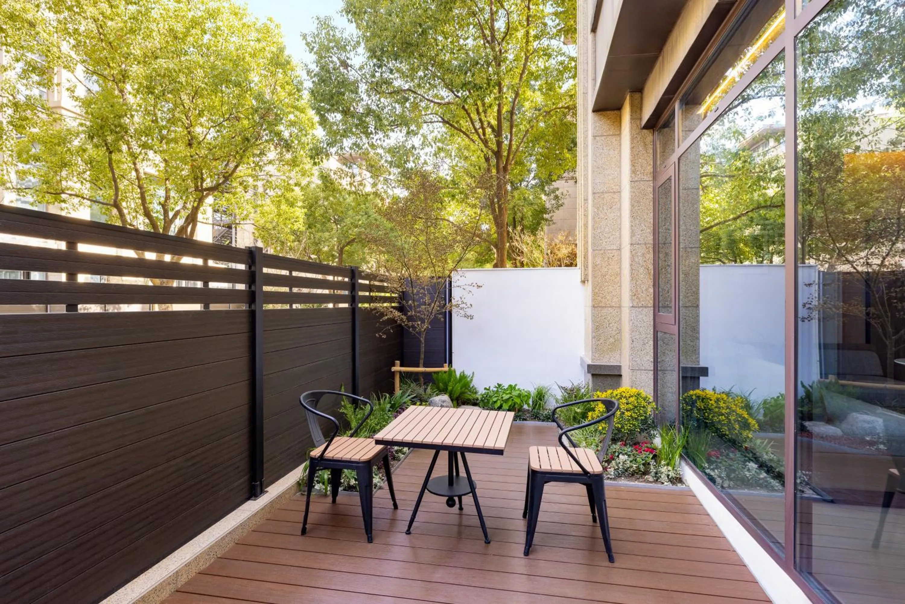 Photo of the whole room in Holiday Inn Shanghai Tourism Zone by IHG