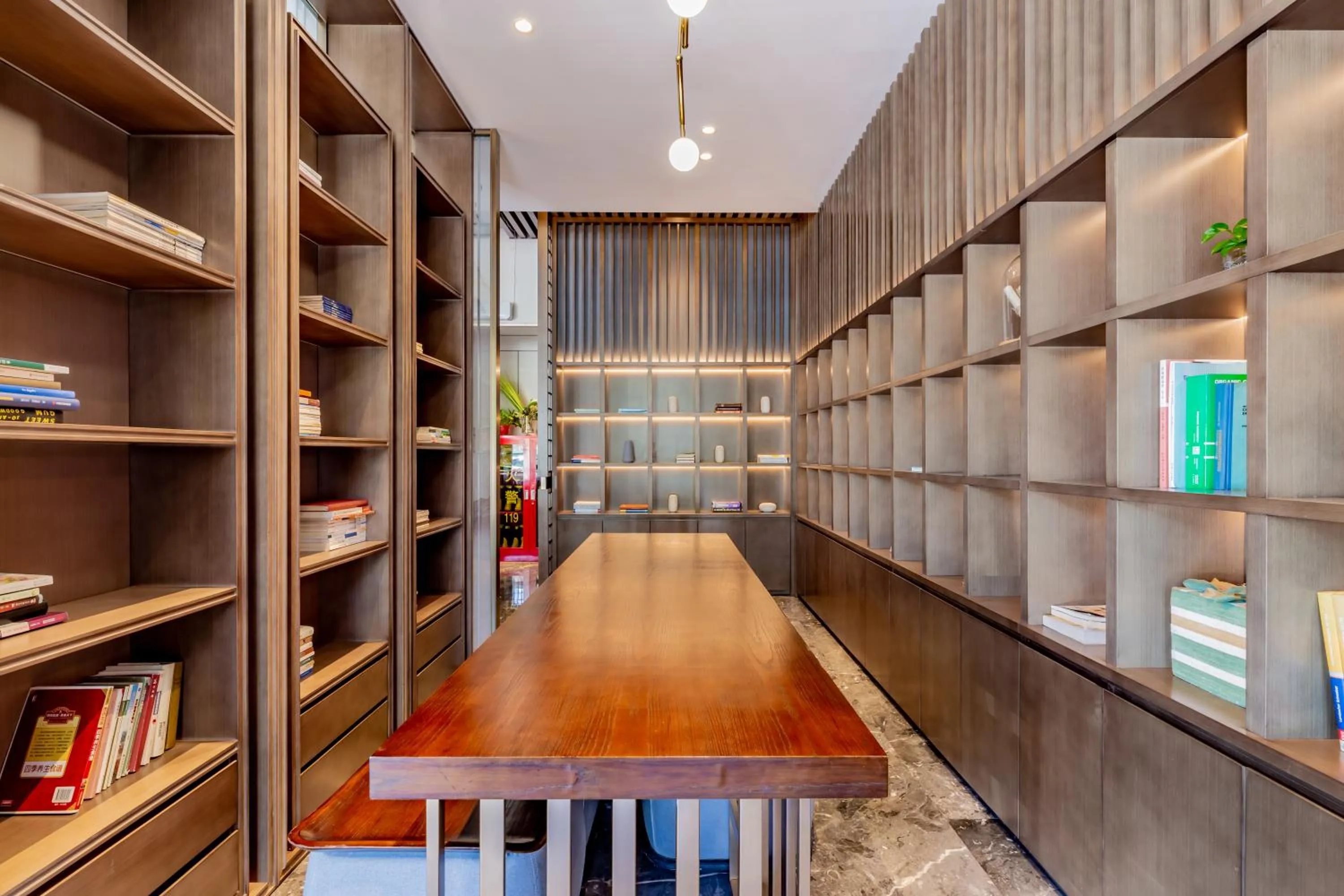 Library in Mercure Huhhot Economic Zone