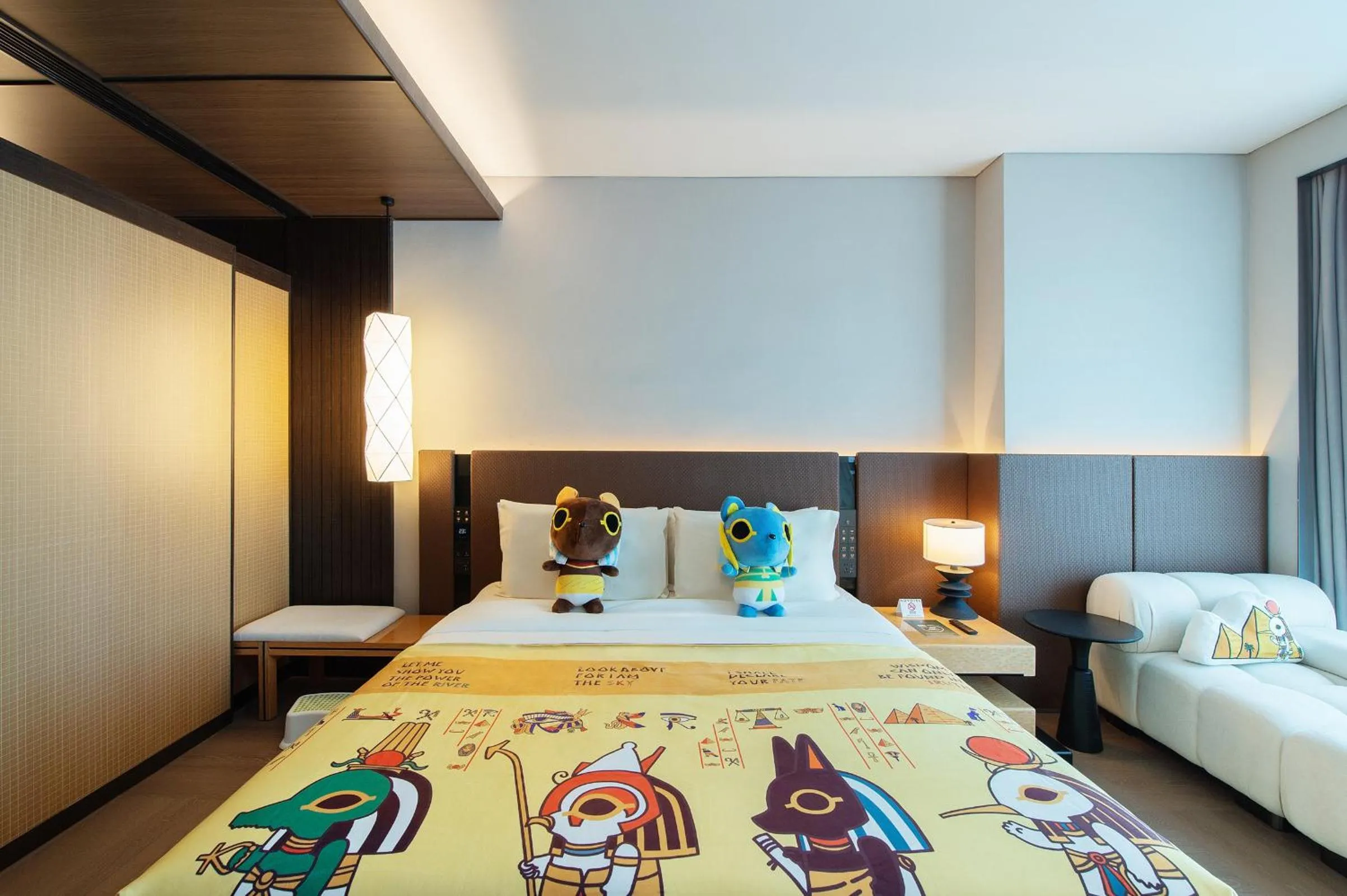 Bed in Novotel Xiamen International Convention Center