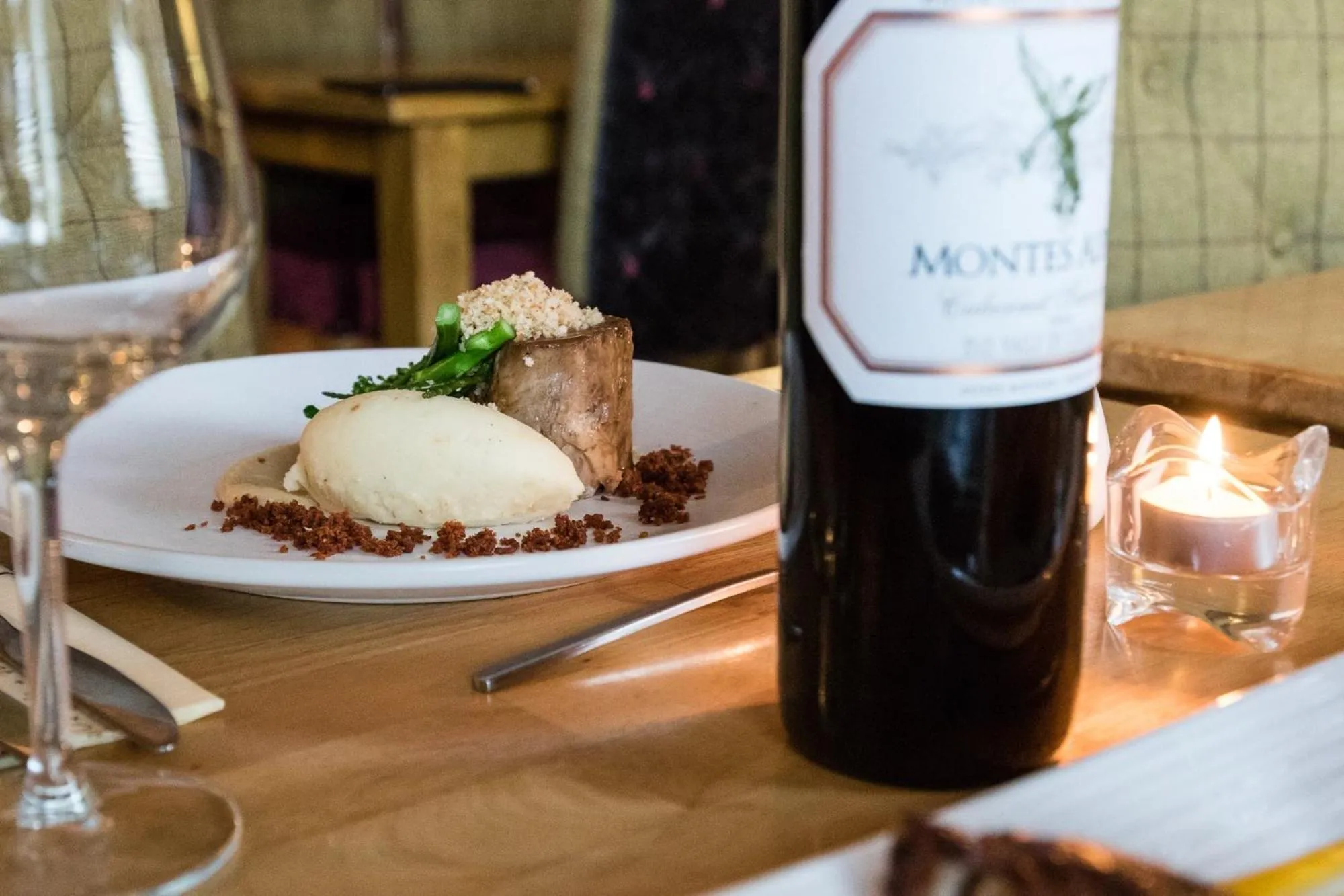 Dinner in The Tailor's House Guest Rooms