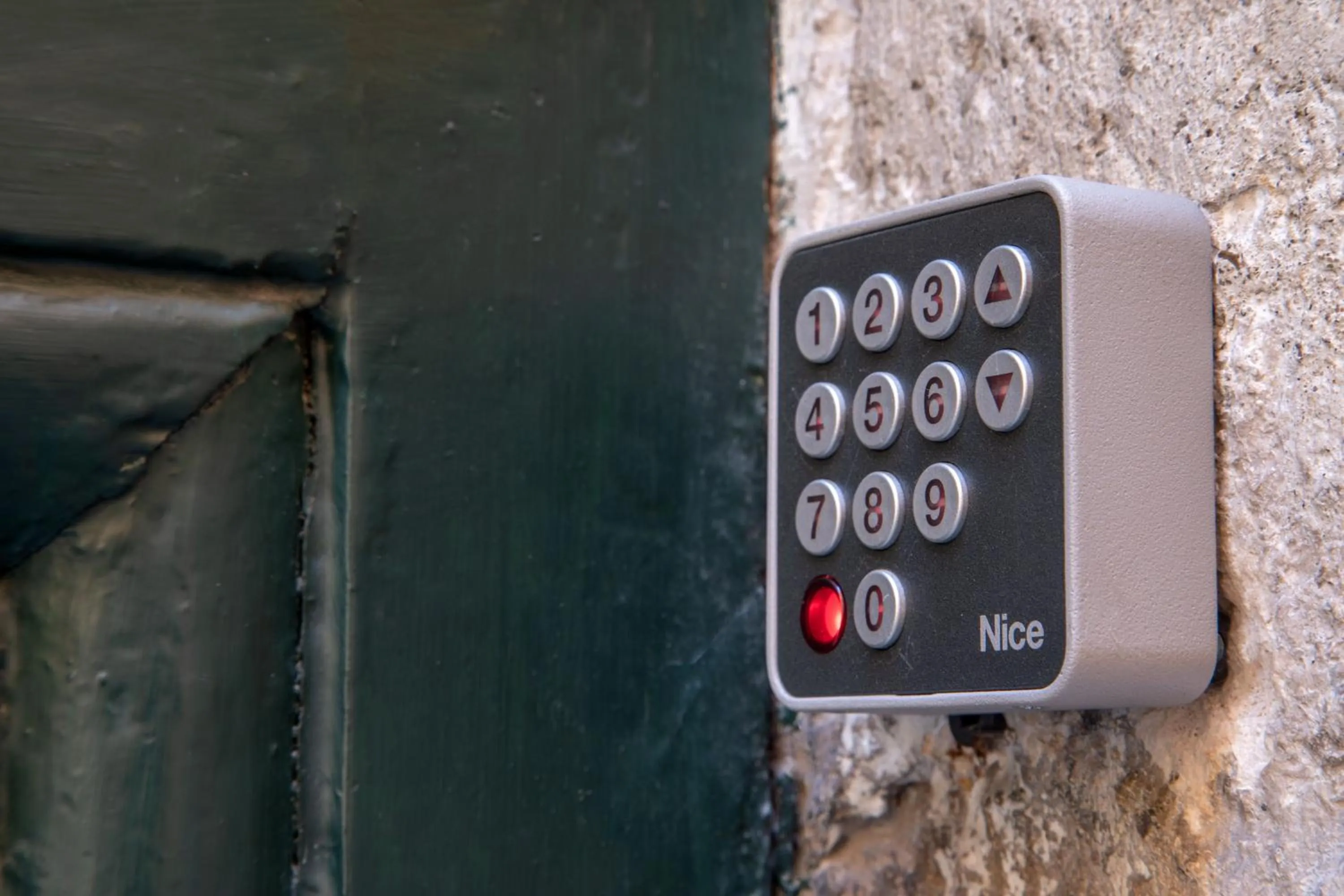 Facade/entrance in The Right Place 4U Navona Luxury Rooms