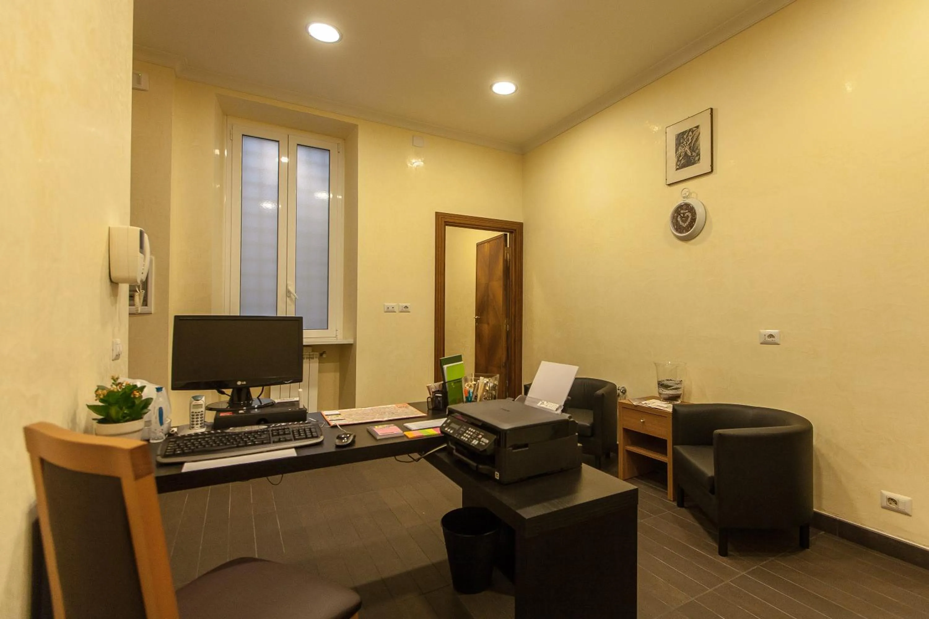 Lobby or reception in Guest's Heaven