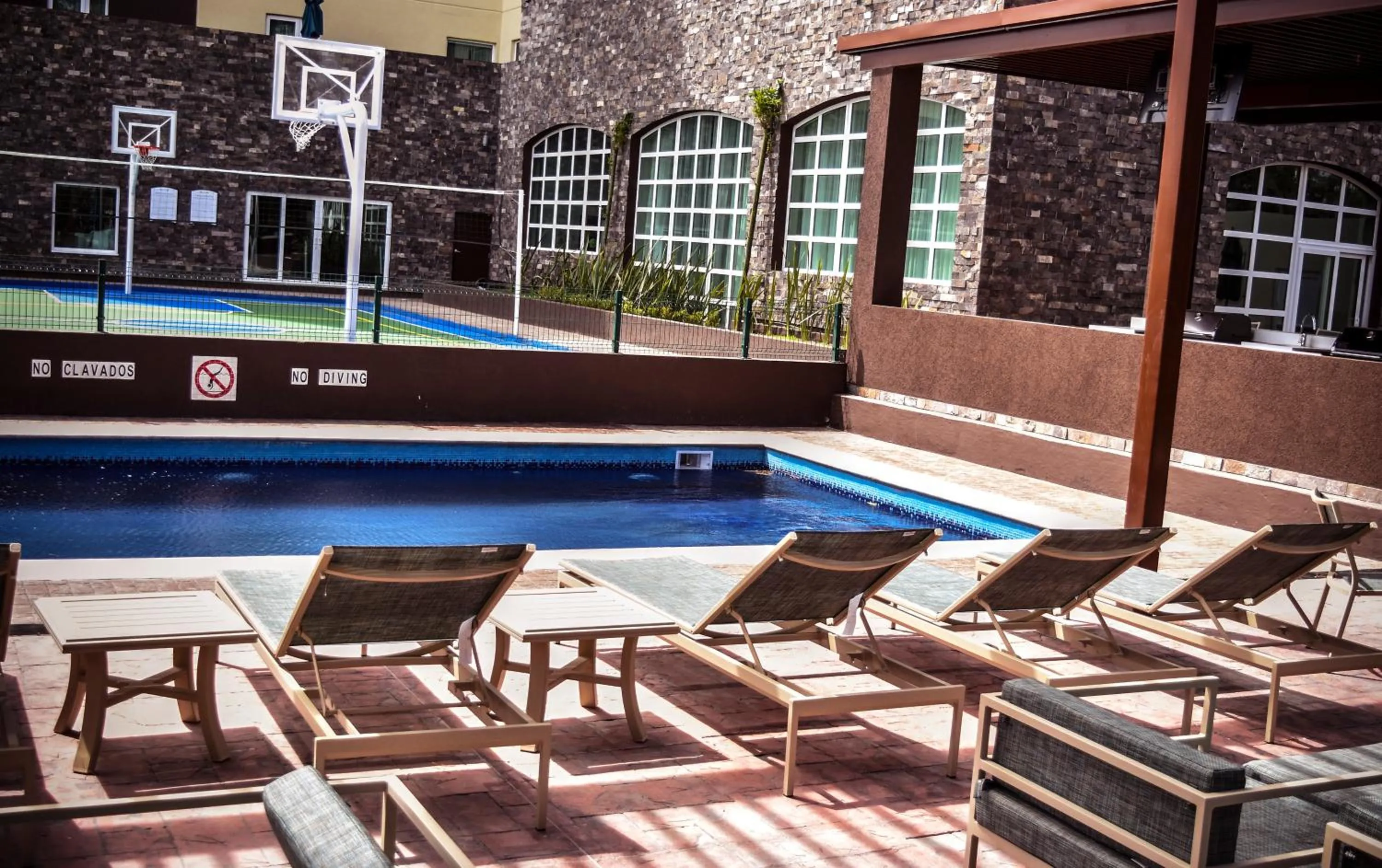 Fitness centre/facilities in Staybridge Suites Puebla by IHG