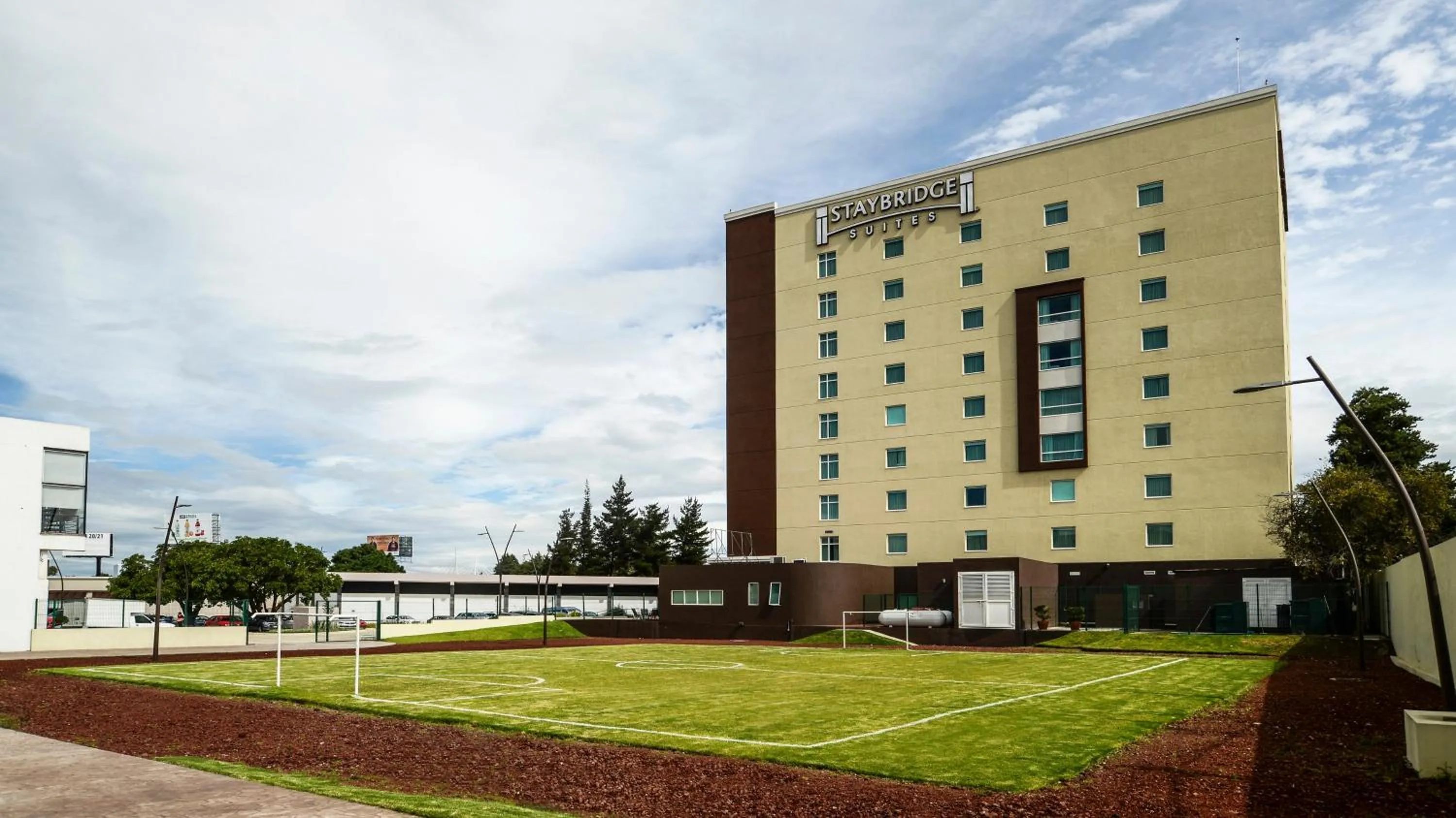 Property building in Staybridge Suites Puebla by IHG