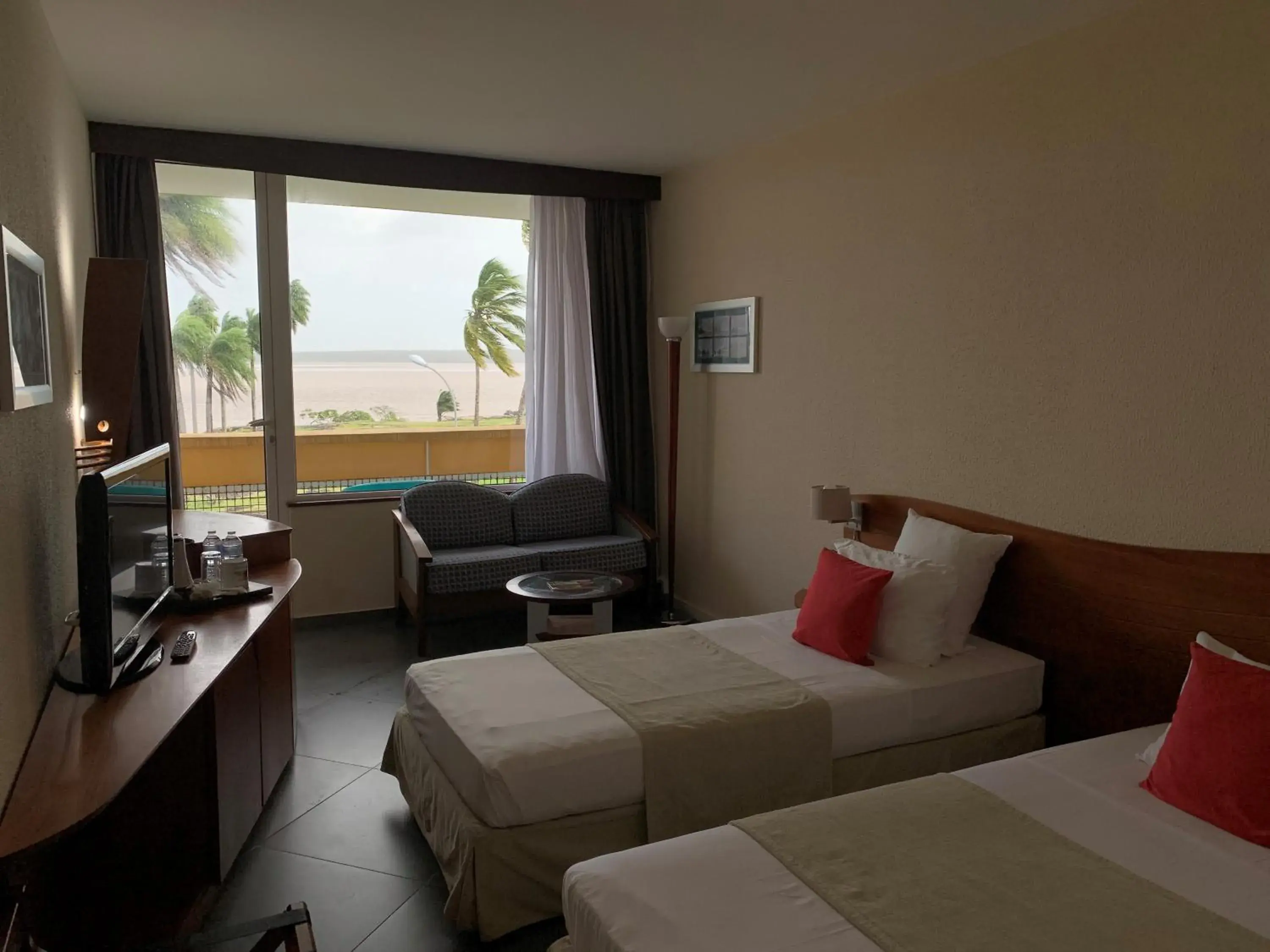 Twin Room with Sea View in Hotel des Roches Twin Room with Sea View in Hotel des Roches