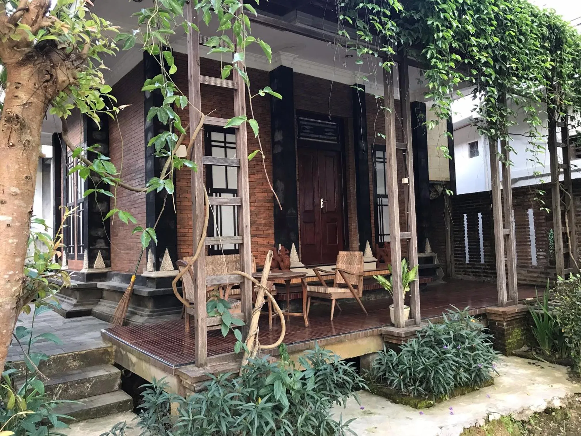 Property building in Lotus 2 Guest House