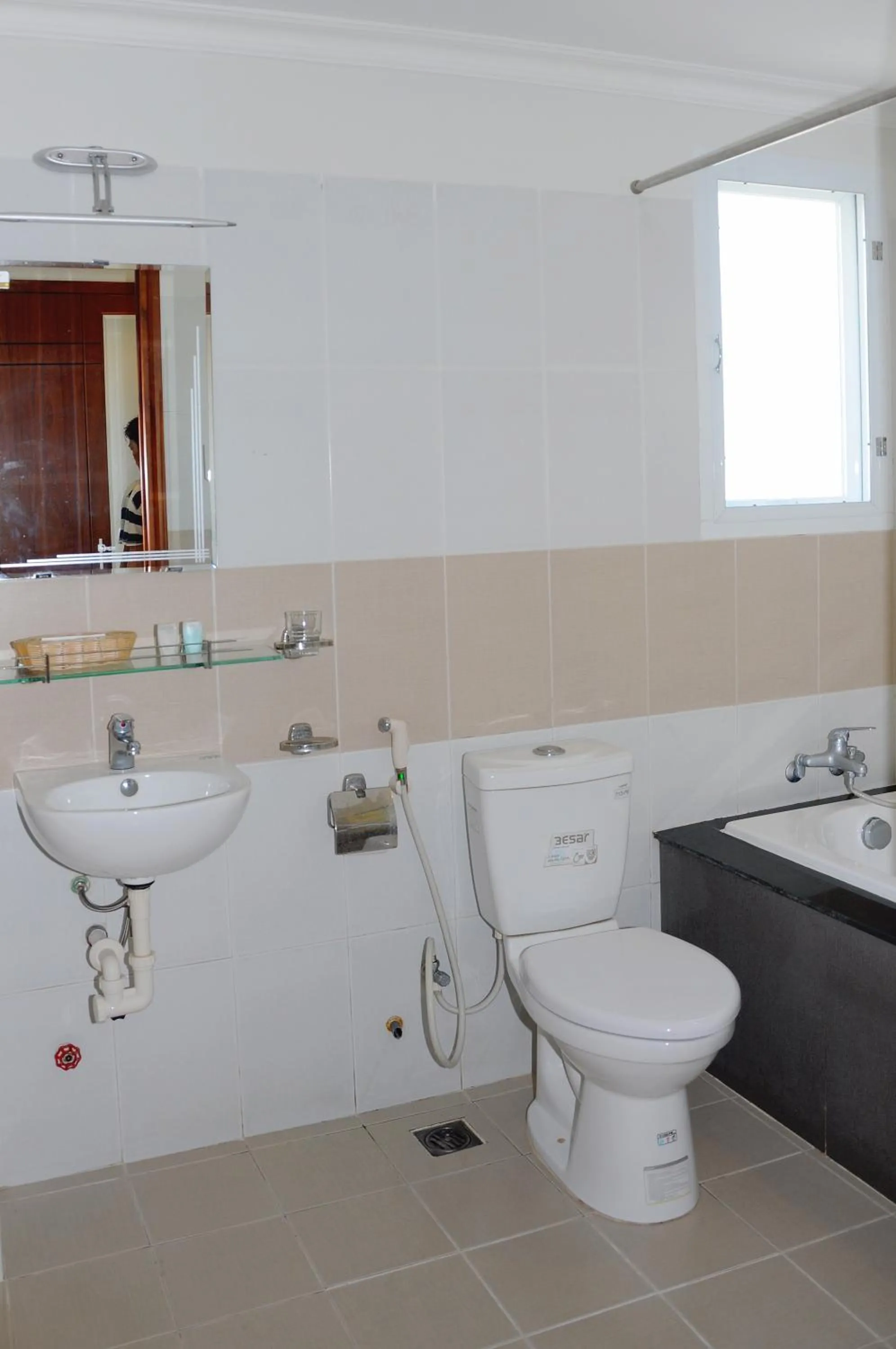 Bathroom in Huynh Duc Hotel