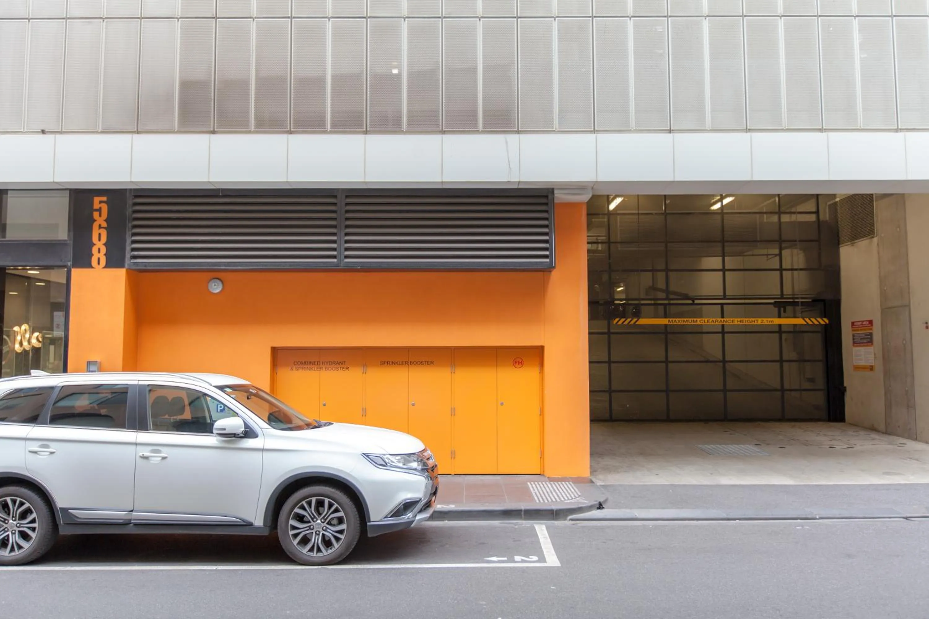 Area and facilities in Melbourne SkyHigh Apartments