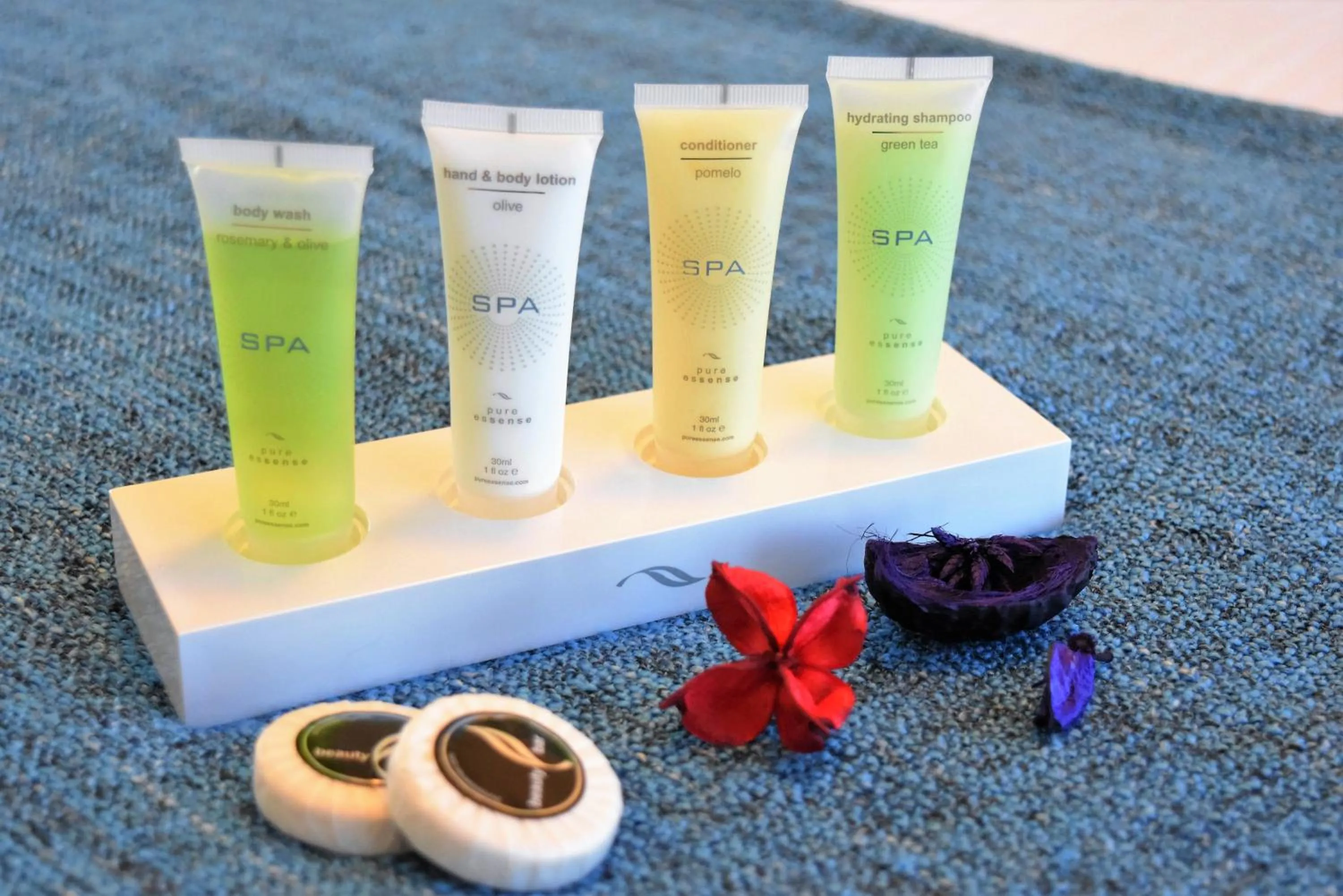 Bathroom in Melbourne SkyHigh Apartments