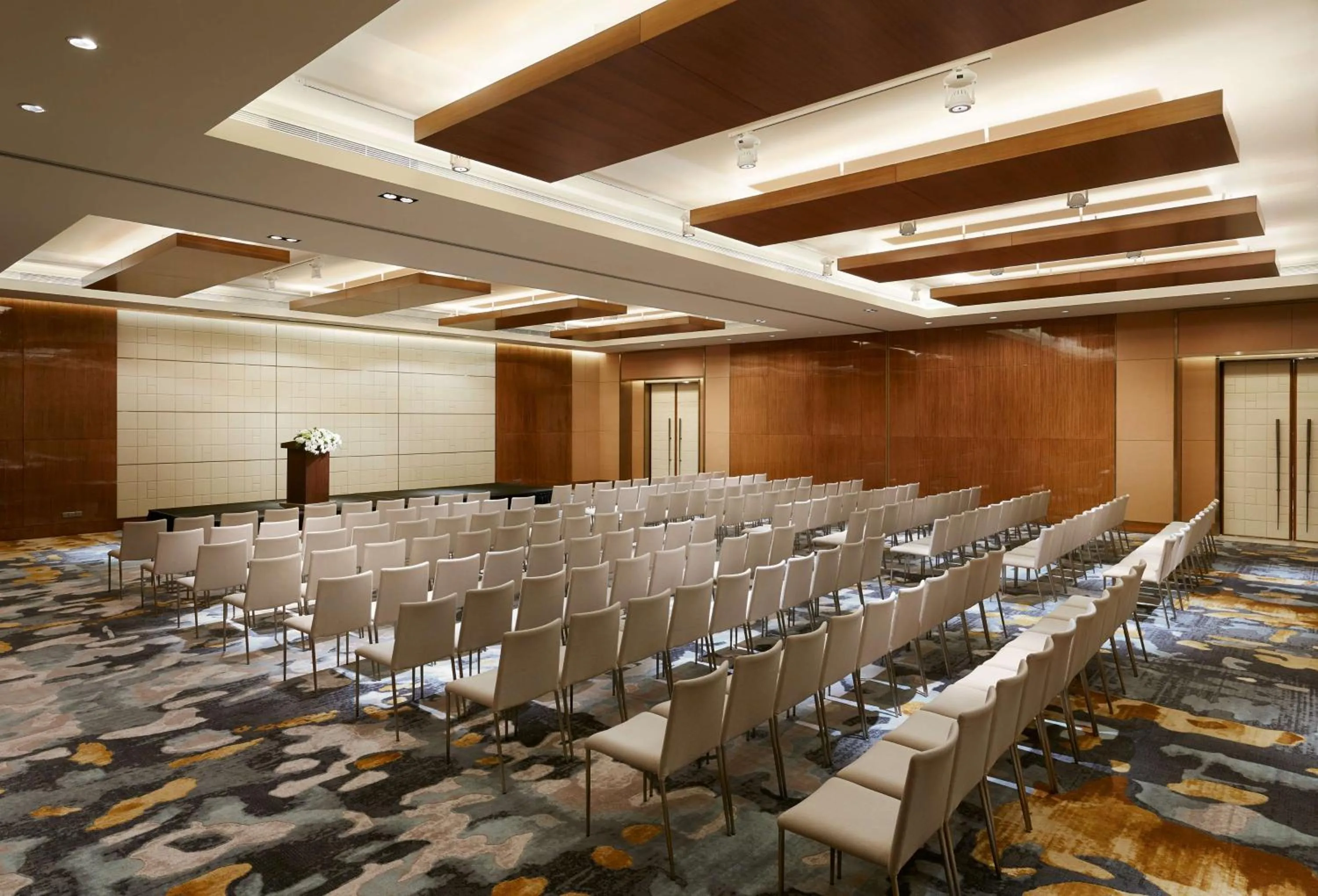 On site in Suning Galaxy International Hotel Wuxi