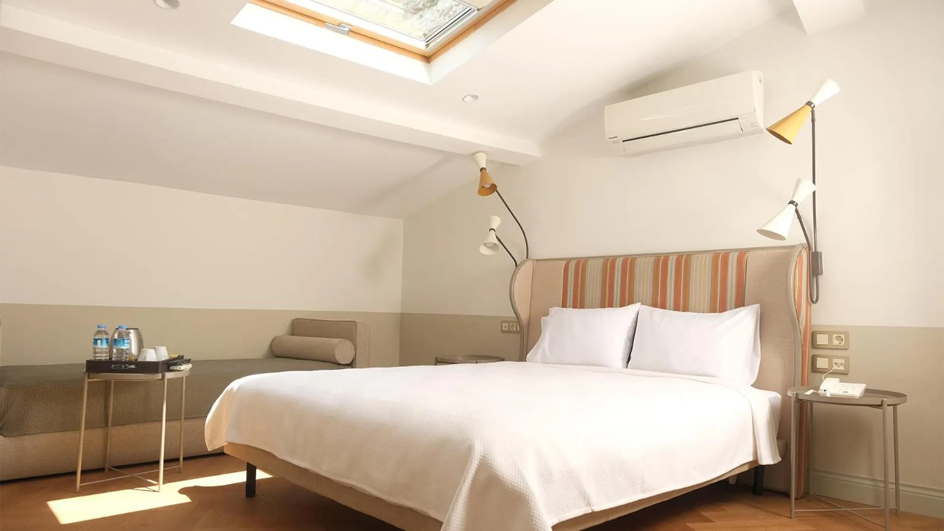 Bed in Ishak Pasa Palace by Joyway Hotels