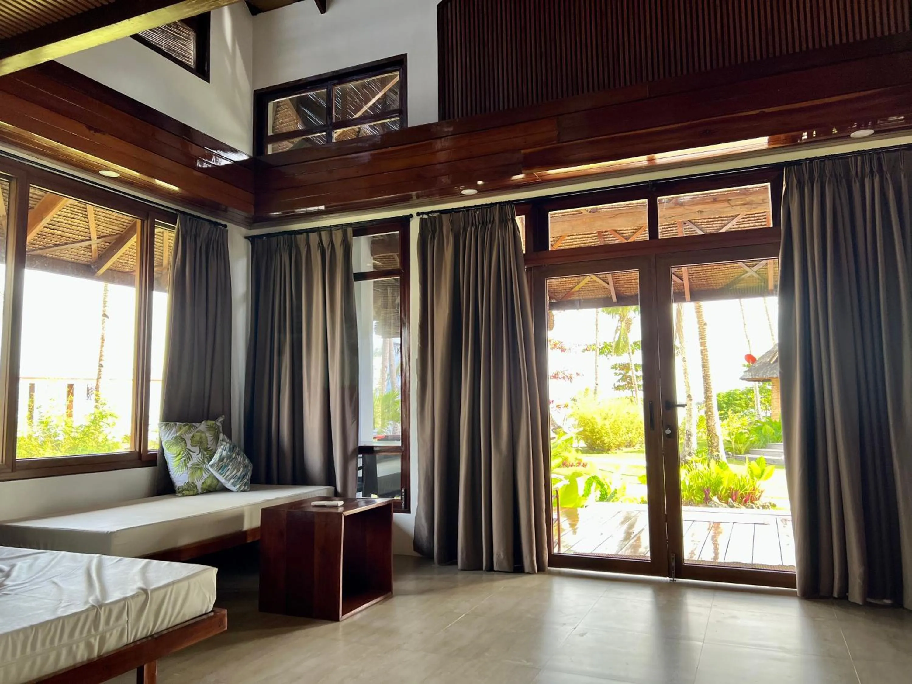 Living room, Bed in Sandy Feet Siargao