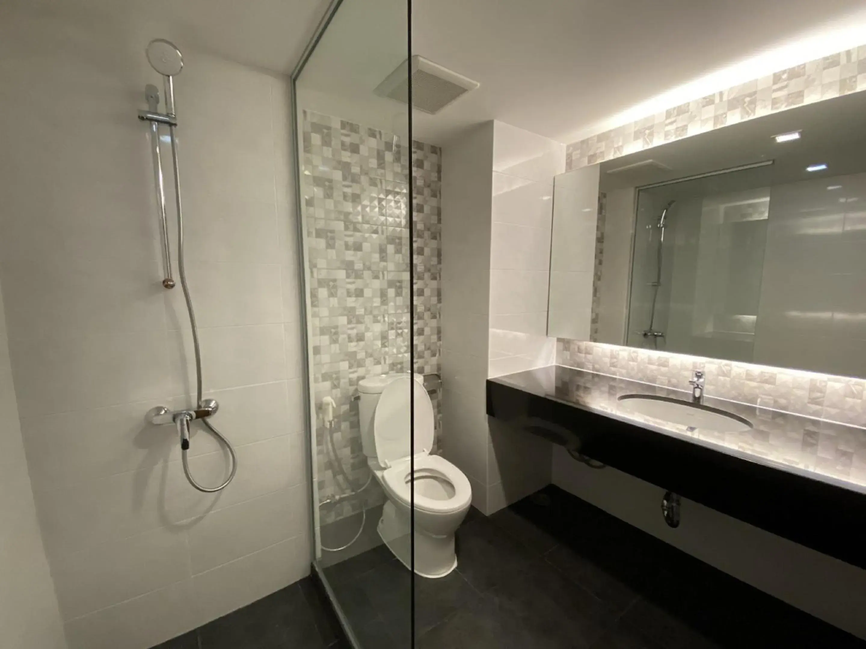 Standard Double or Twin Room in The One Bay Breeze Standard Double or Twin Room in The One Bay Breeze