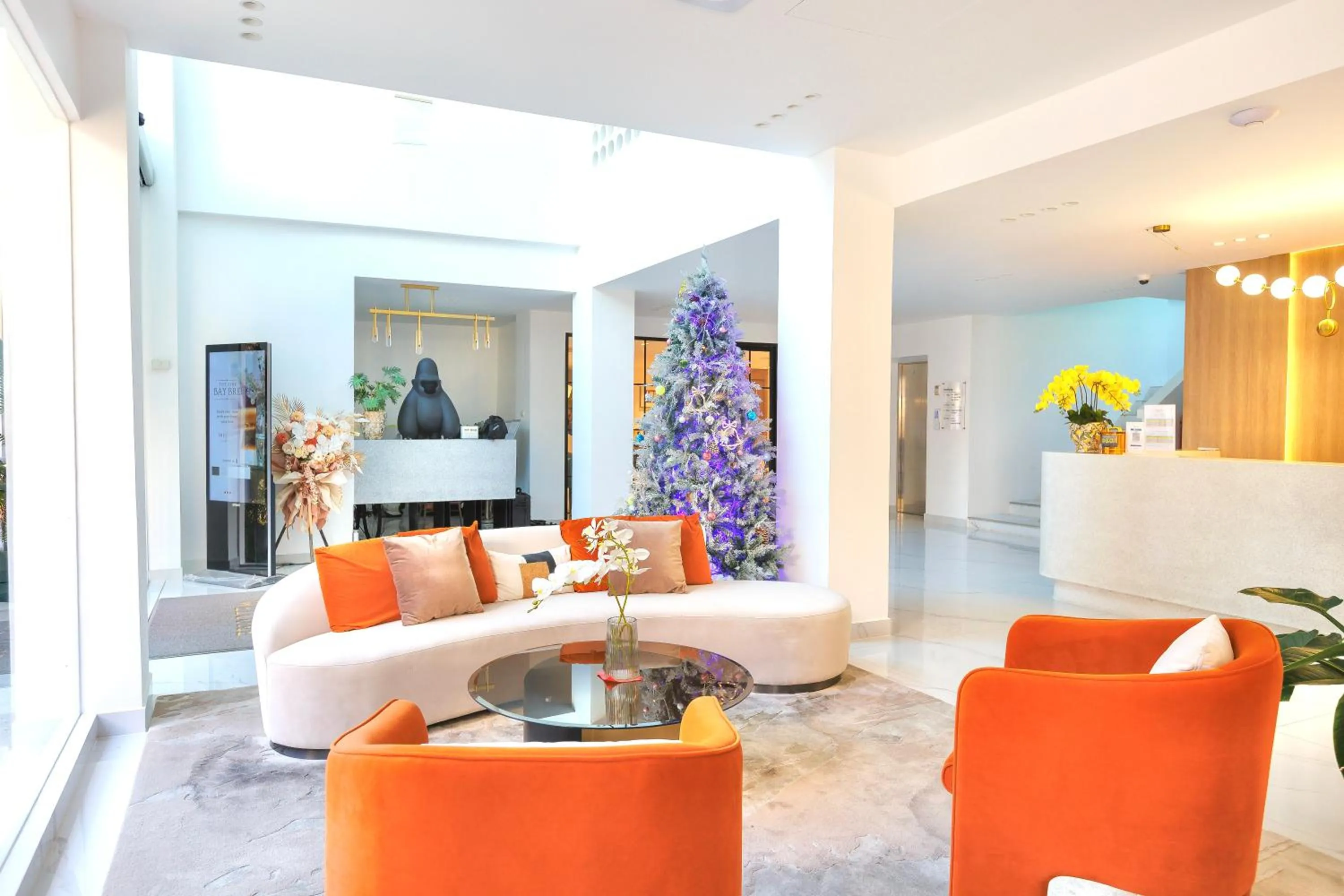 Lobby or reception in The One Bay Breeze
