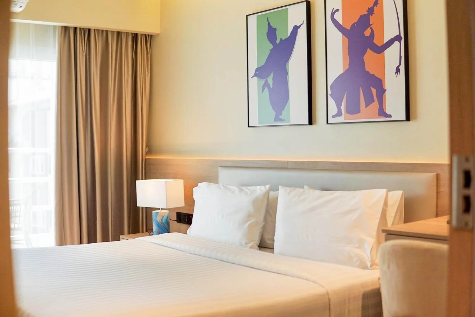 Bed in The One Bay Breeze