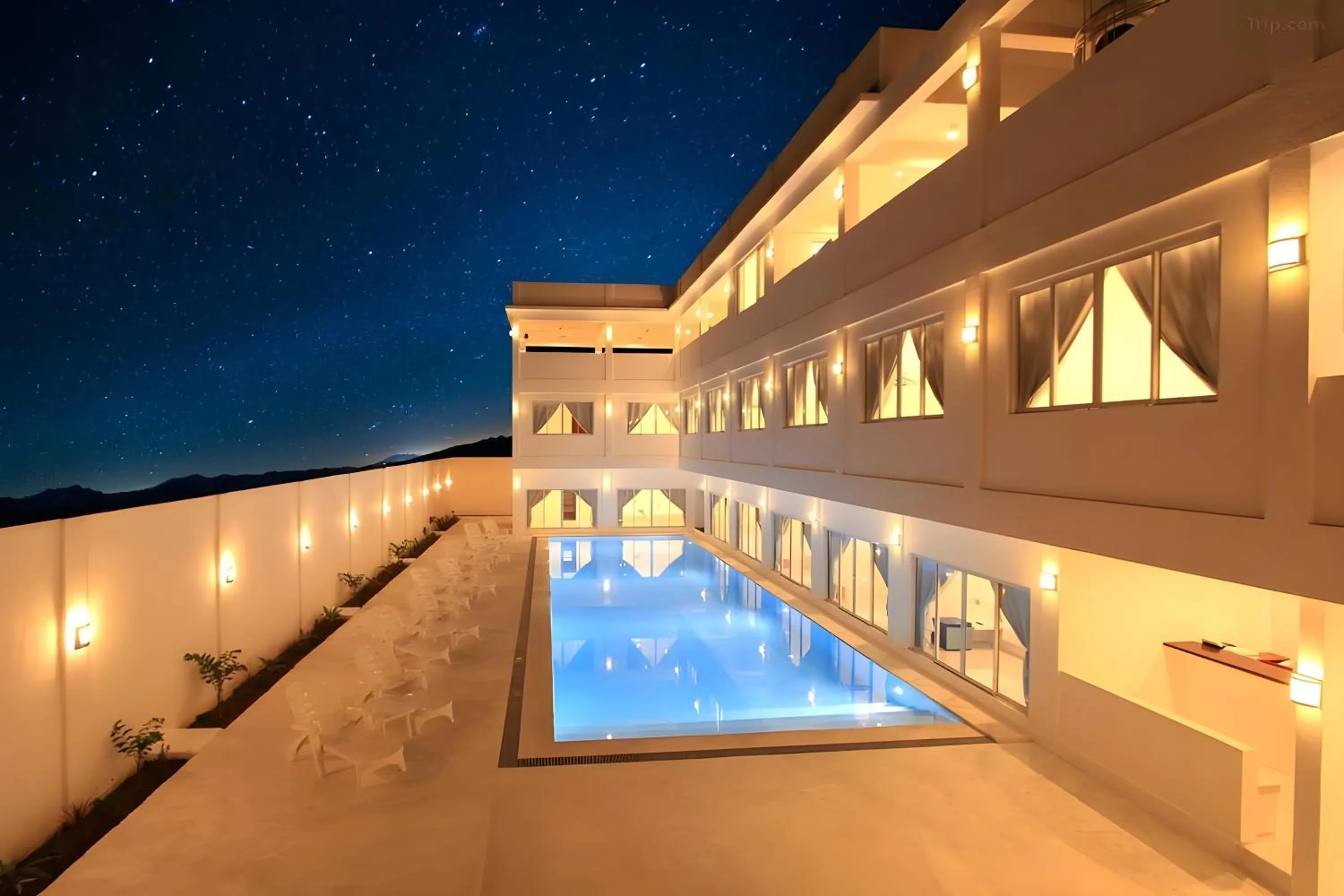 Property building in Coron Bluewave Hotel