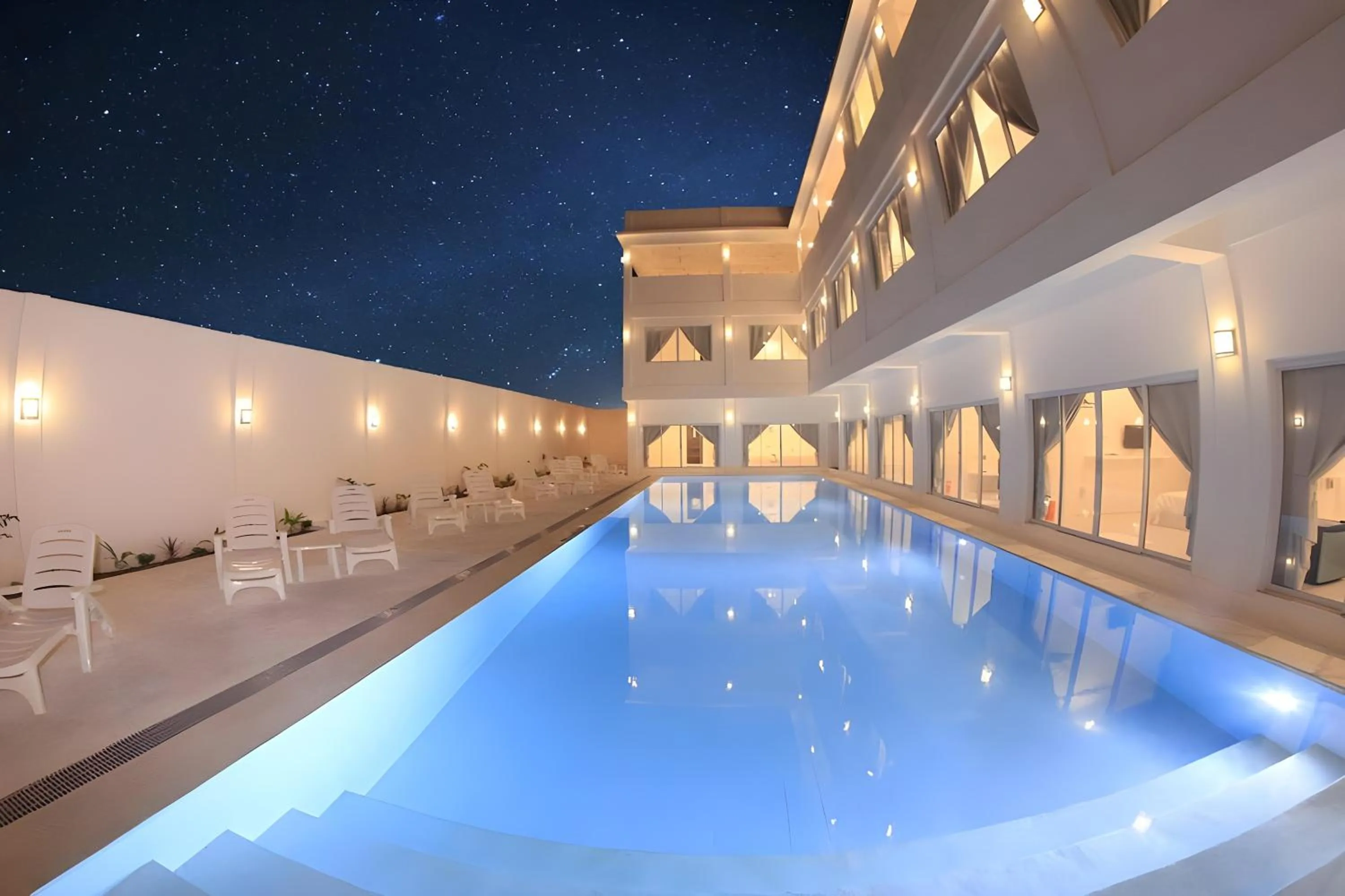 Property building in Coron Bluewave Hotel