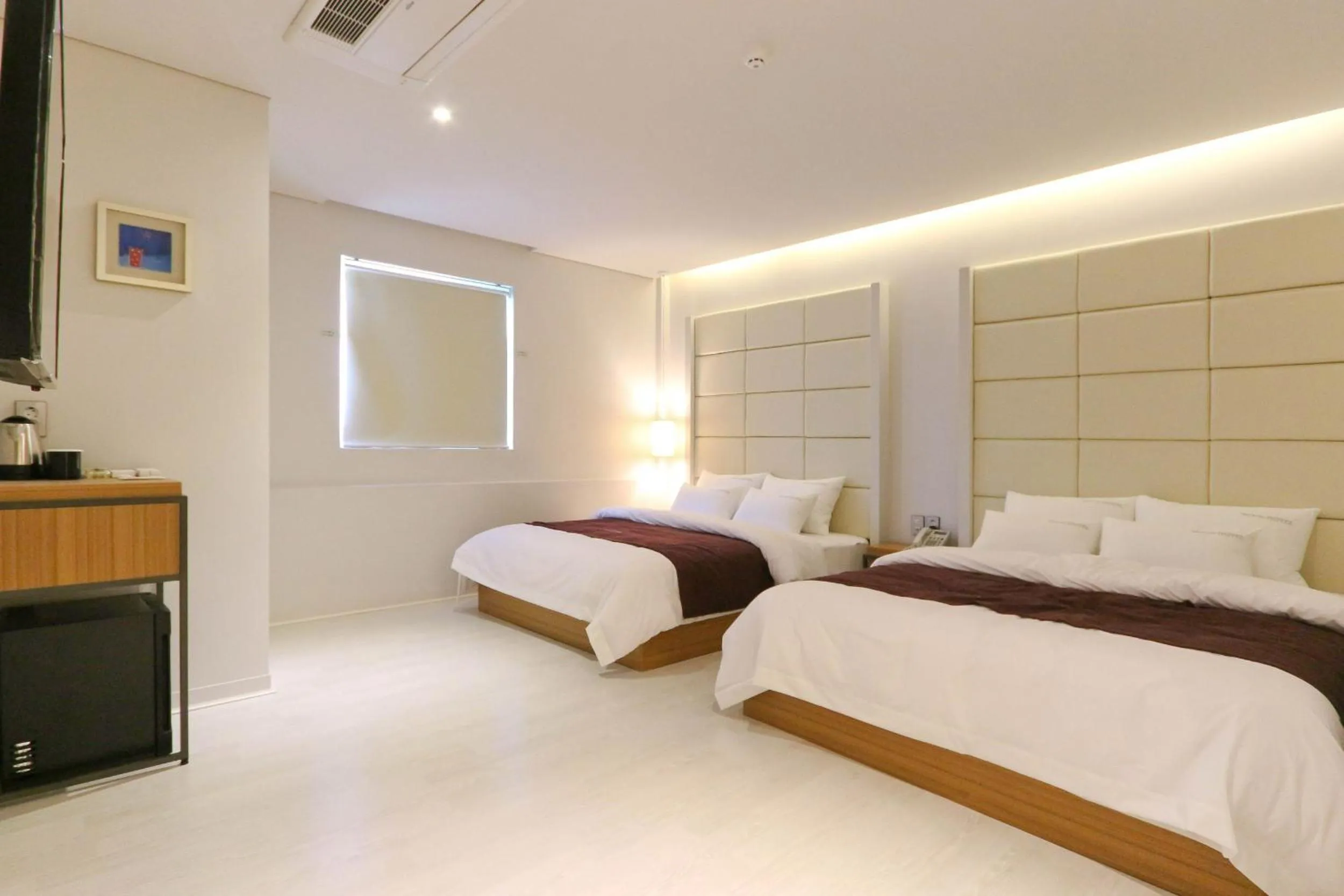 Bedroom in Best In City Hotel