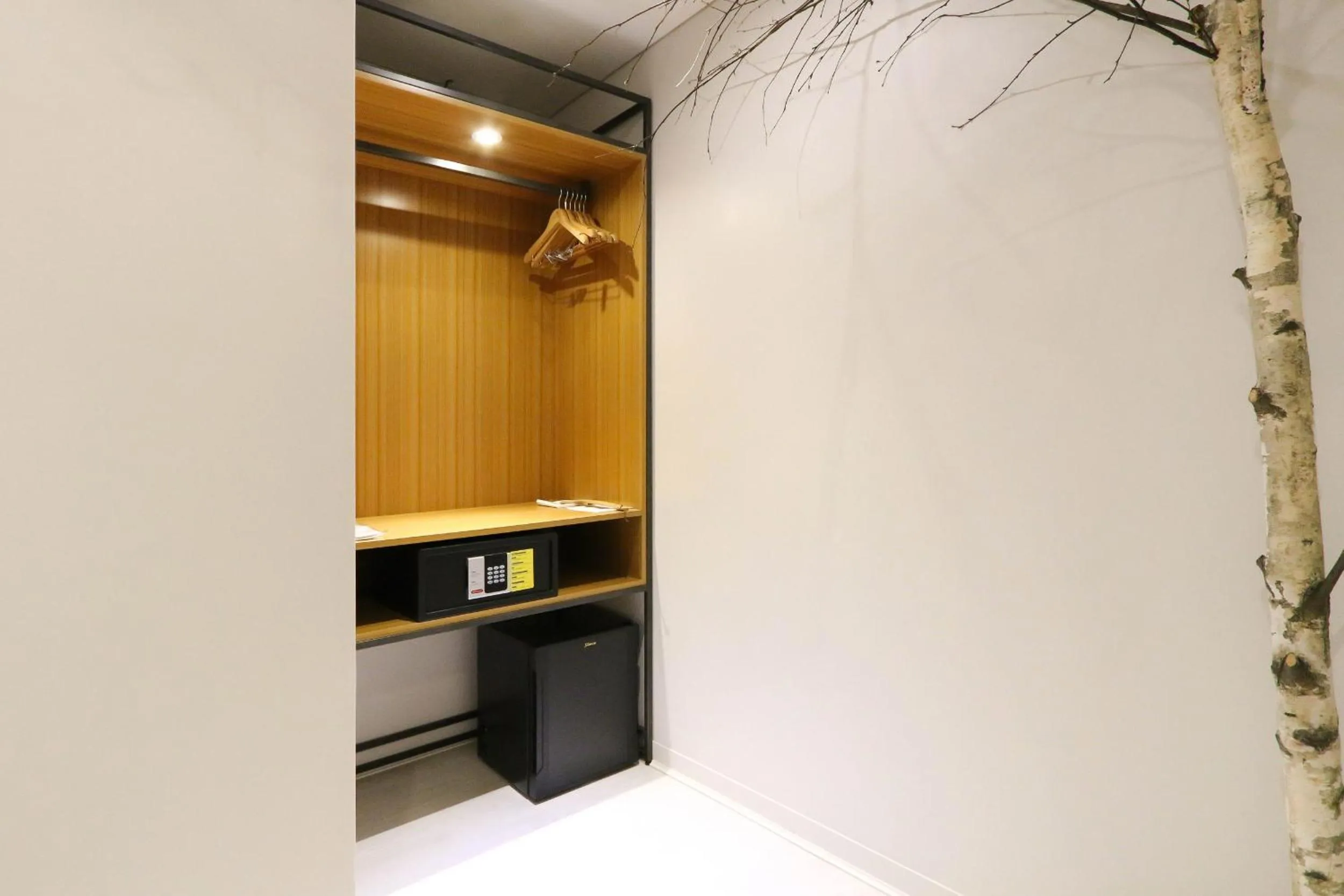 Area and facilities, TV/Entertainment Center in Best In City Hotel