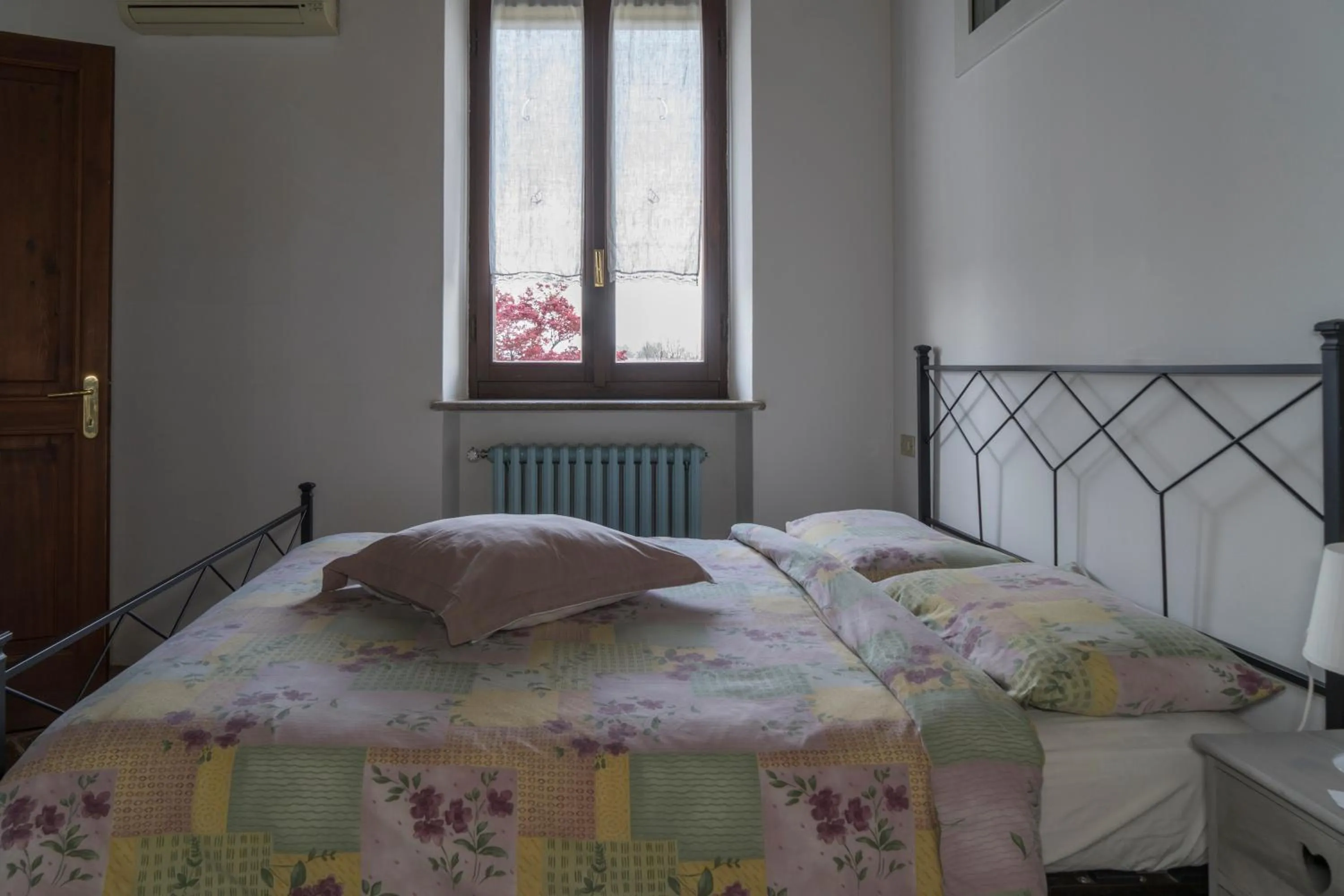 Bedroom, Bed in Agriturismo La Morosina