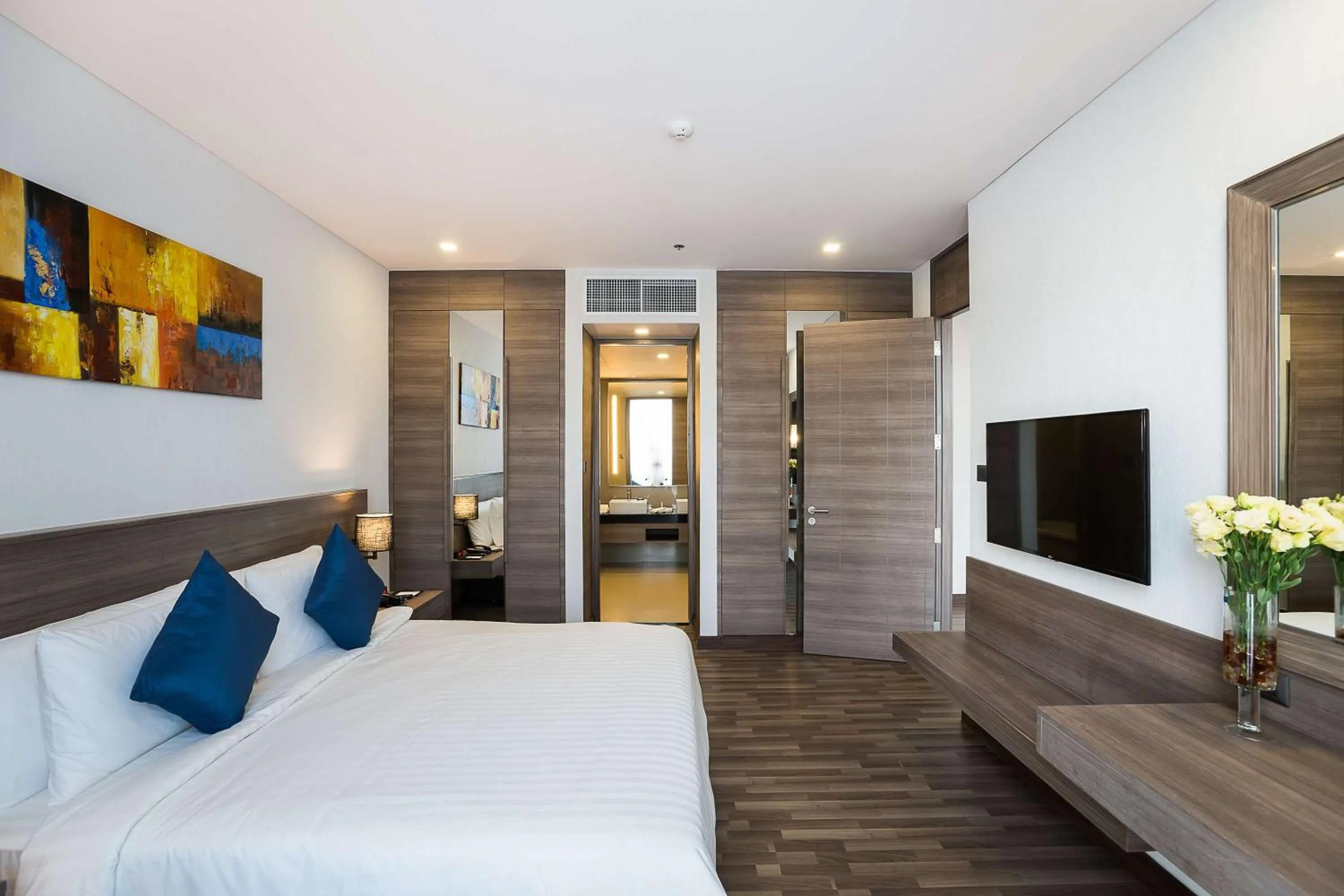 Bedroom, Bed in Best Western Plus Wanda Grand Hotel