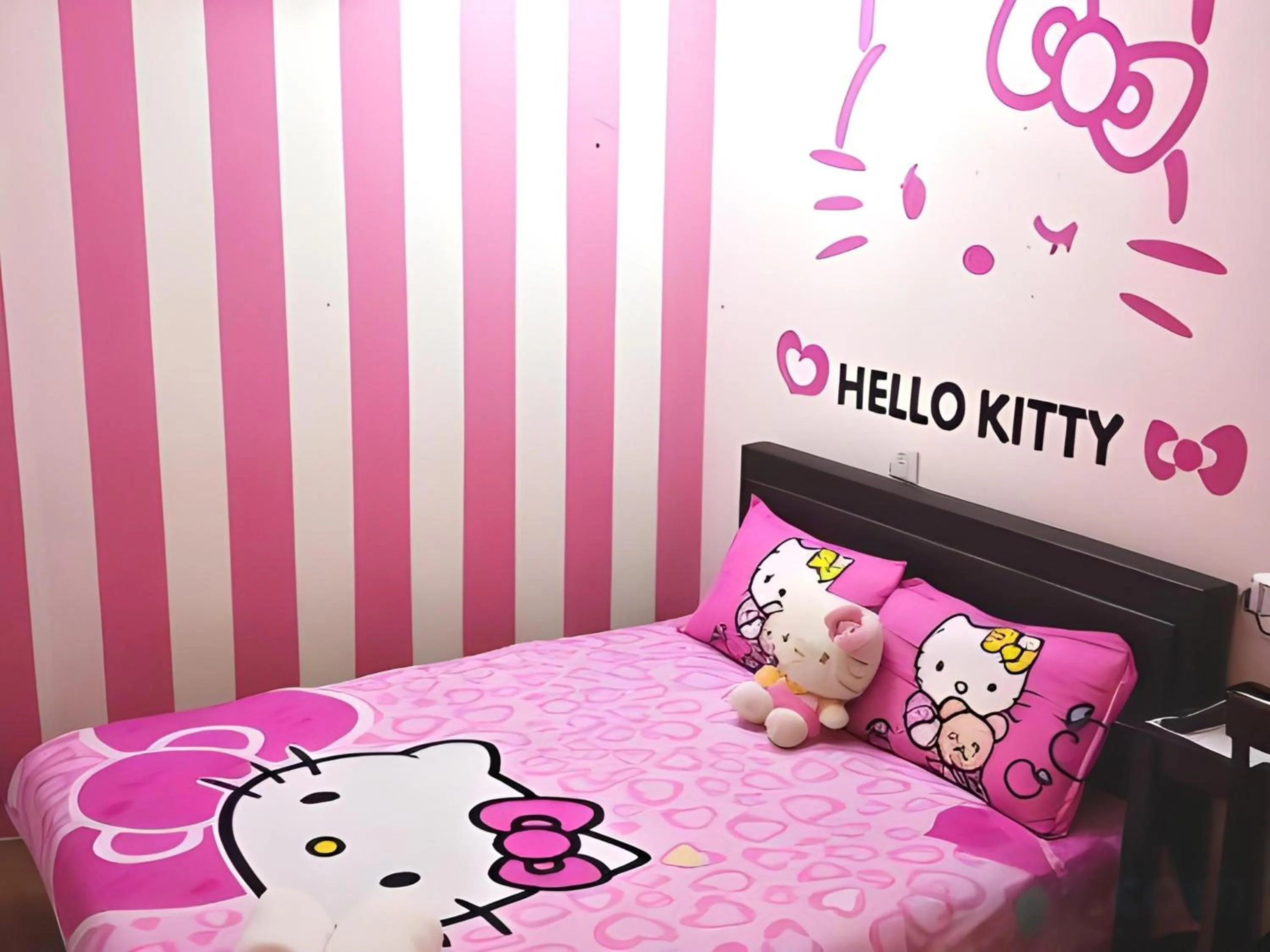 Photo of the whole room in Hotel O Elephant House Boutique Hotel