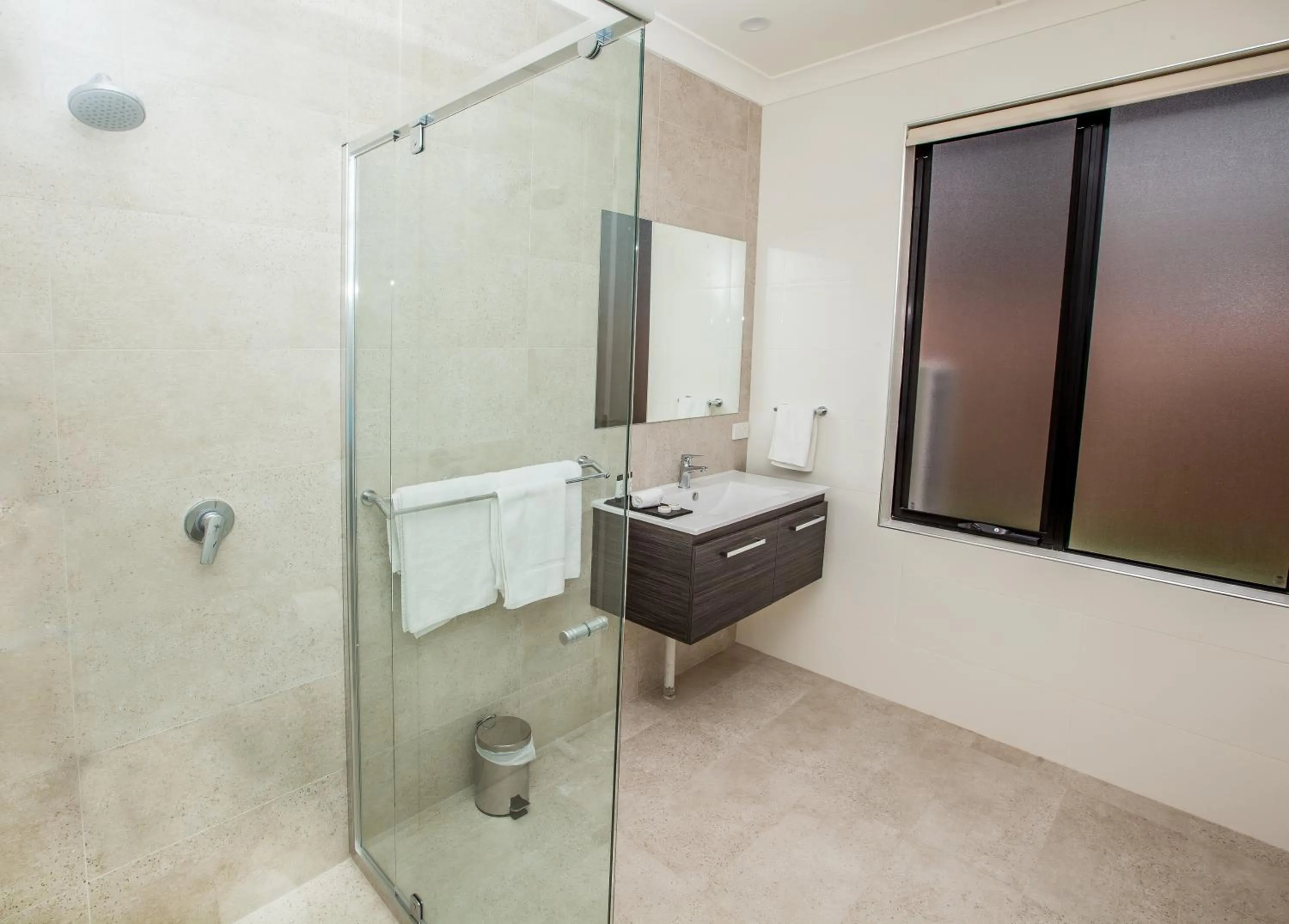 Shower in Neagles Retreat Villas