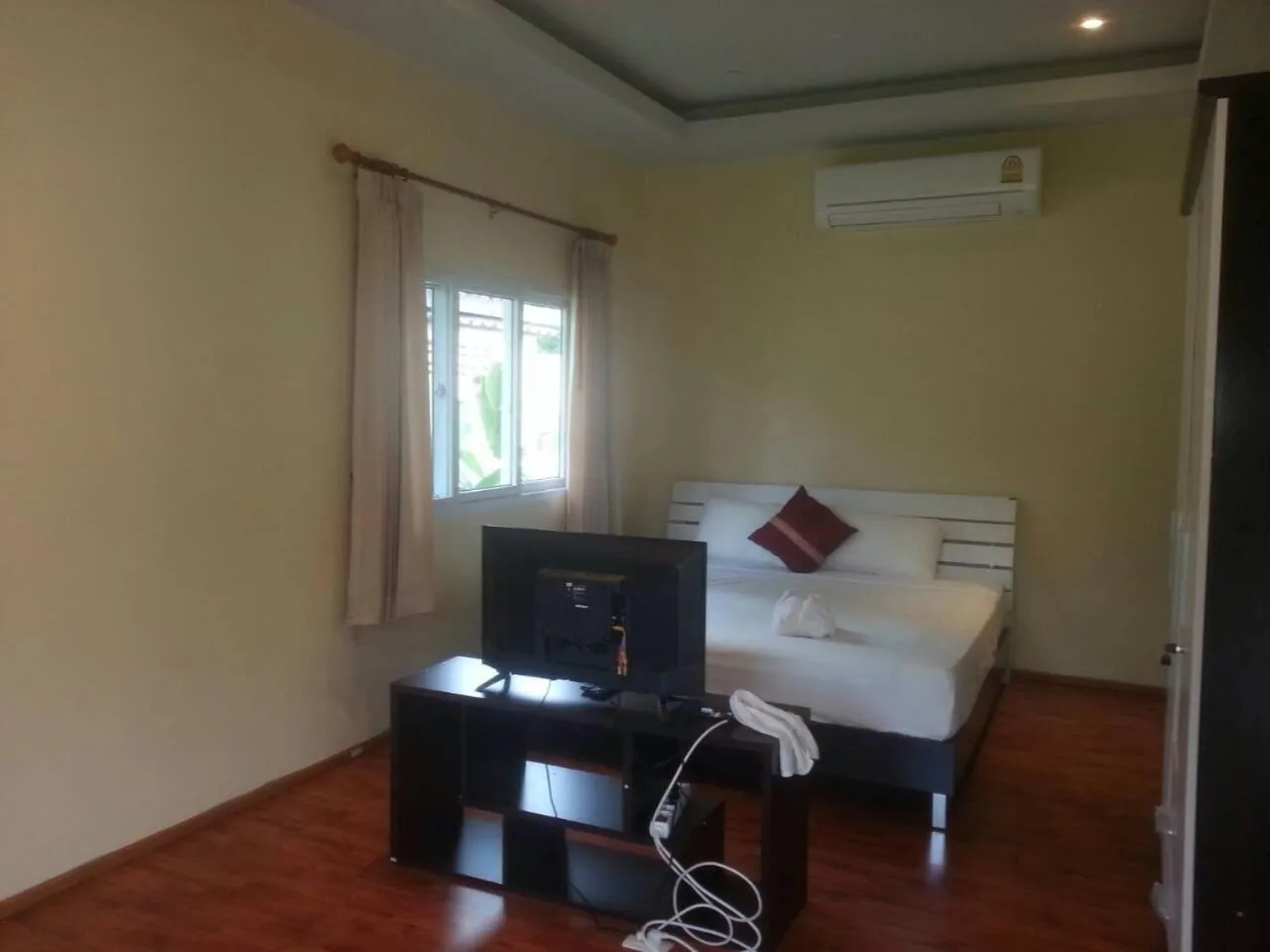 Bed in Khanom Garden Suite