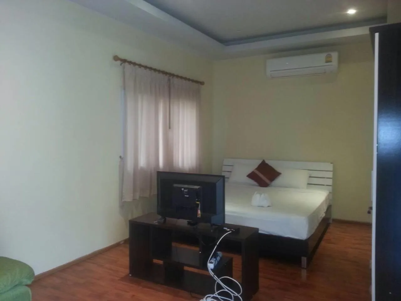 Bed in Khanom Garden Suite