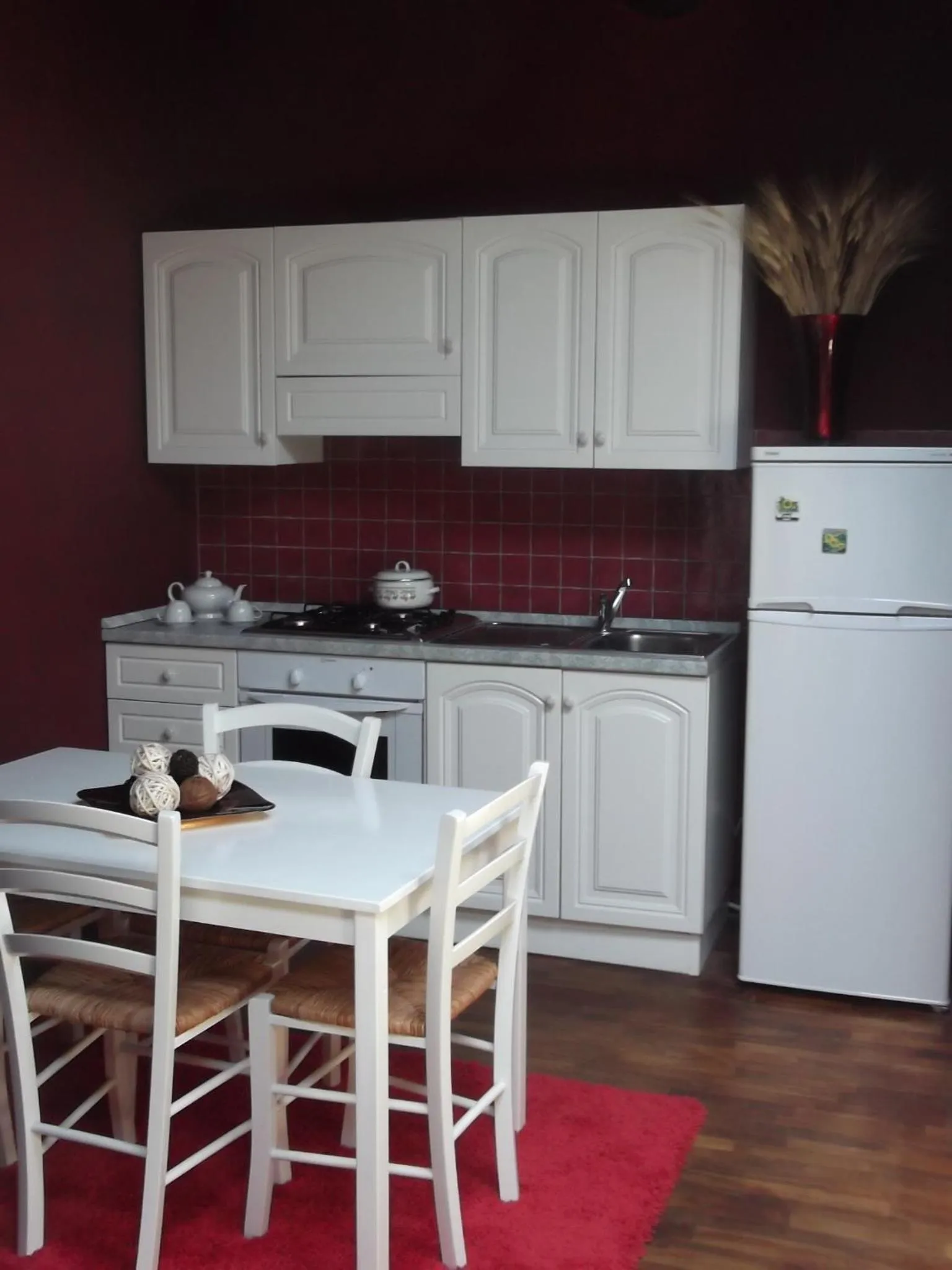 Kitchen or kitchenette in B&B IL Giardino del Borgo