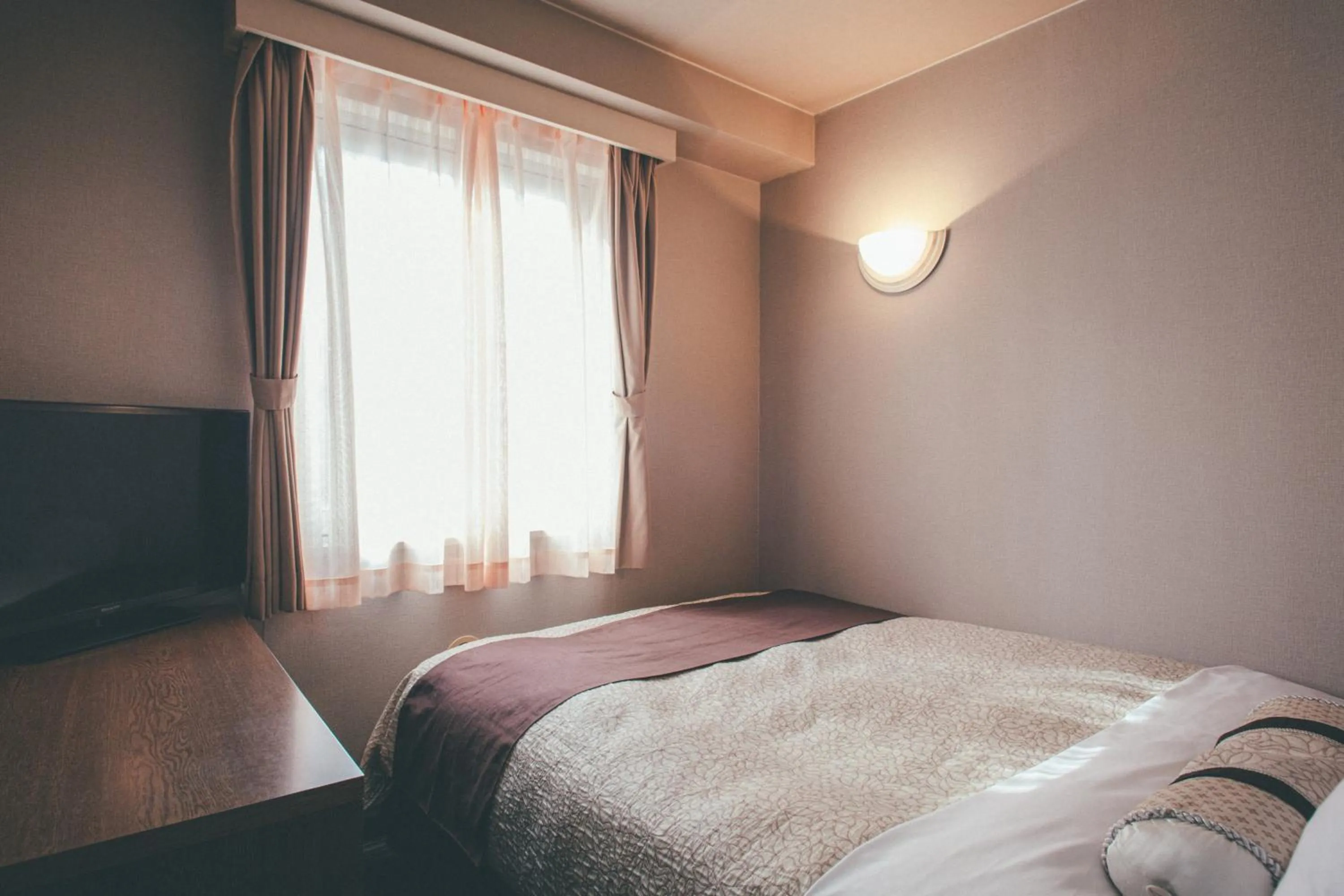 Bed in Kuretake-Inn Tokyo Funabori