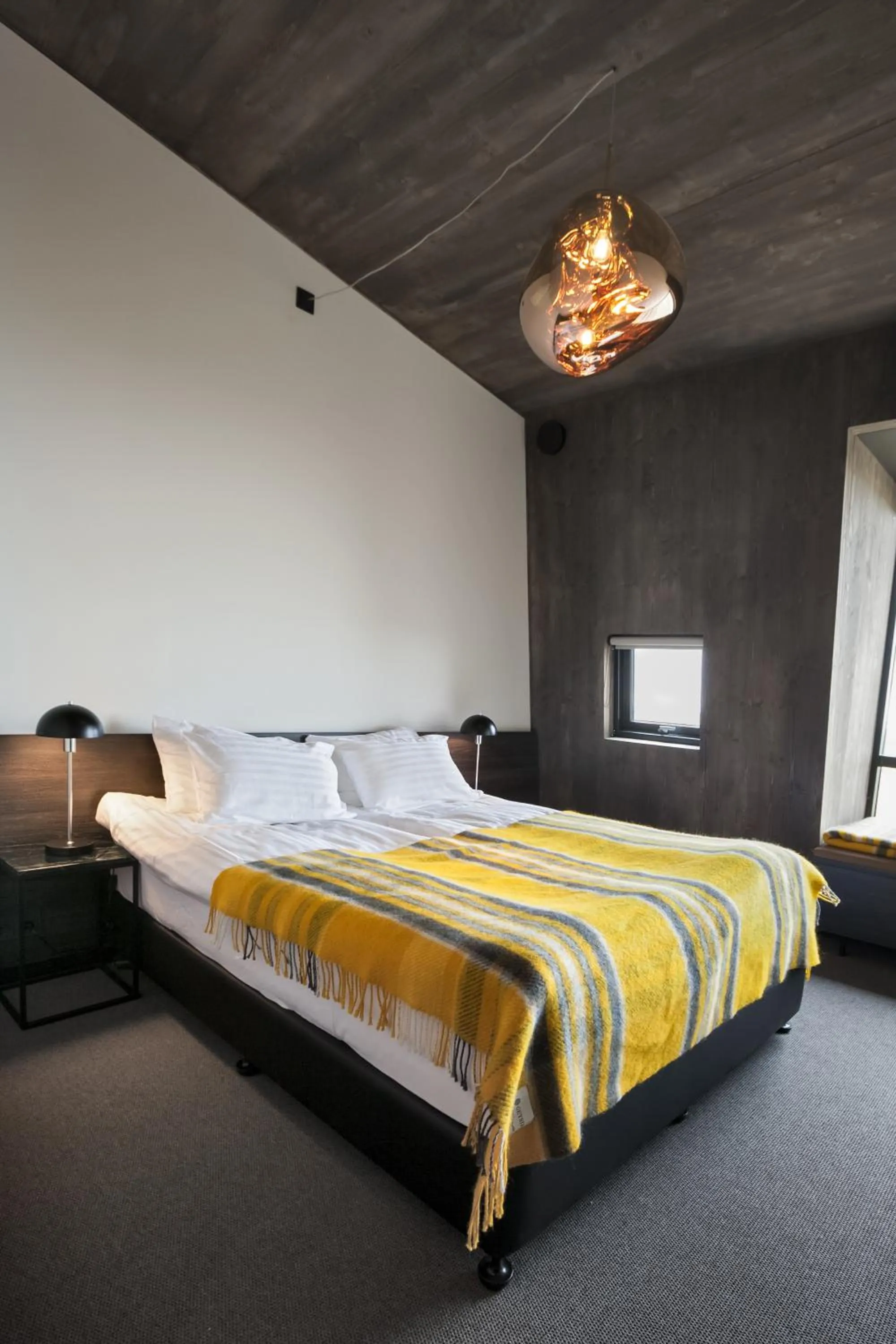 Bed in Fosshotel Glacier Lagoon