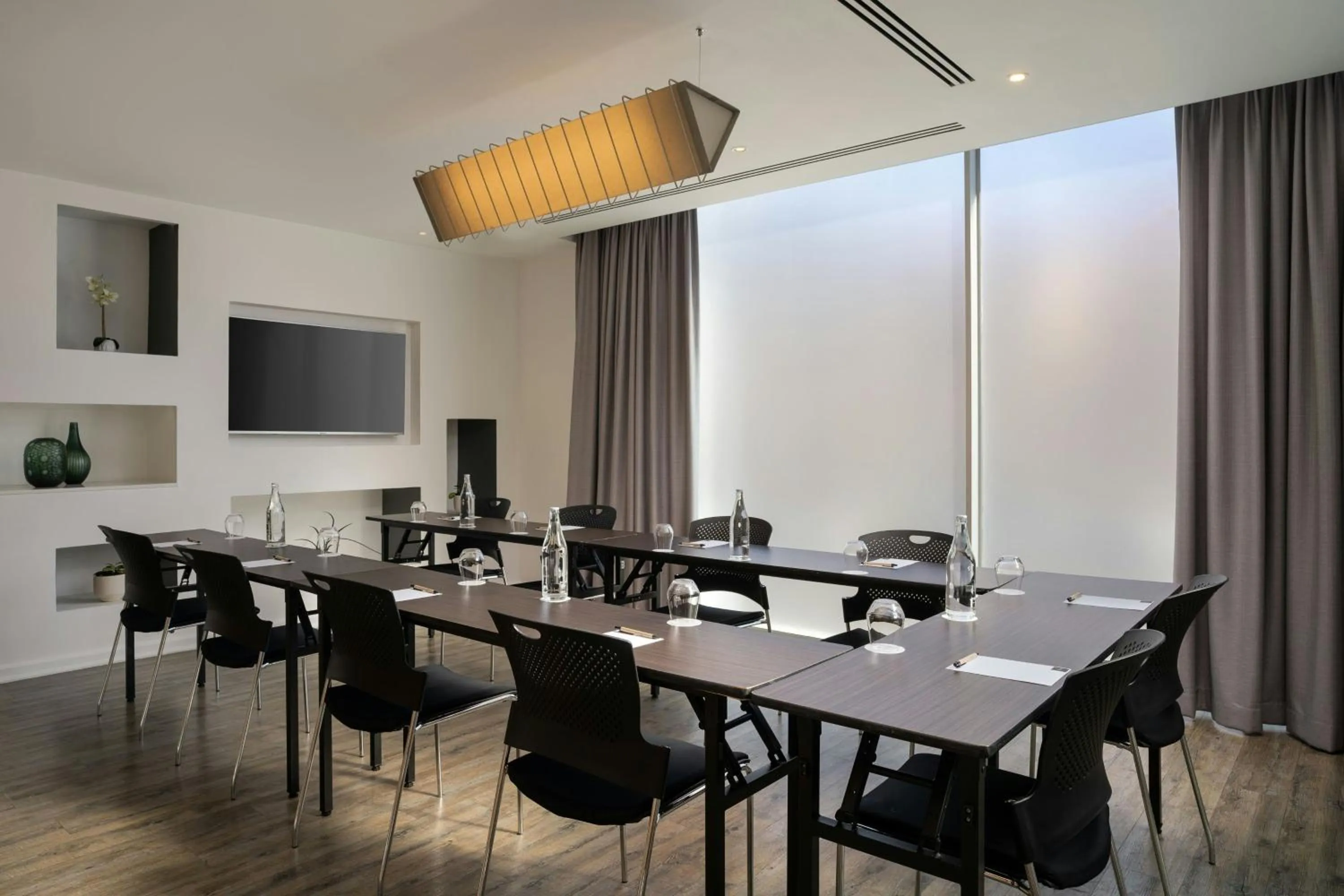 Meeting/conference room in Protea Hotel Fire & Ice by Marriott Cape Town