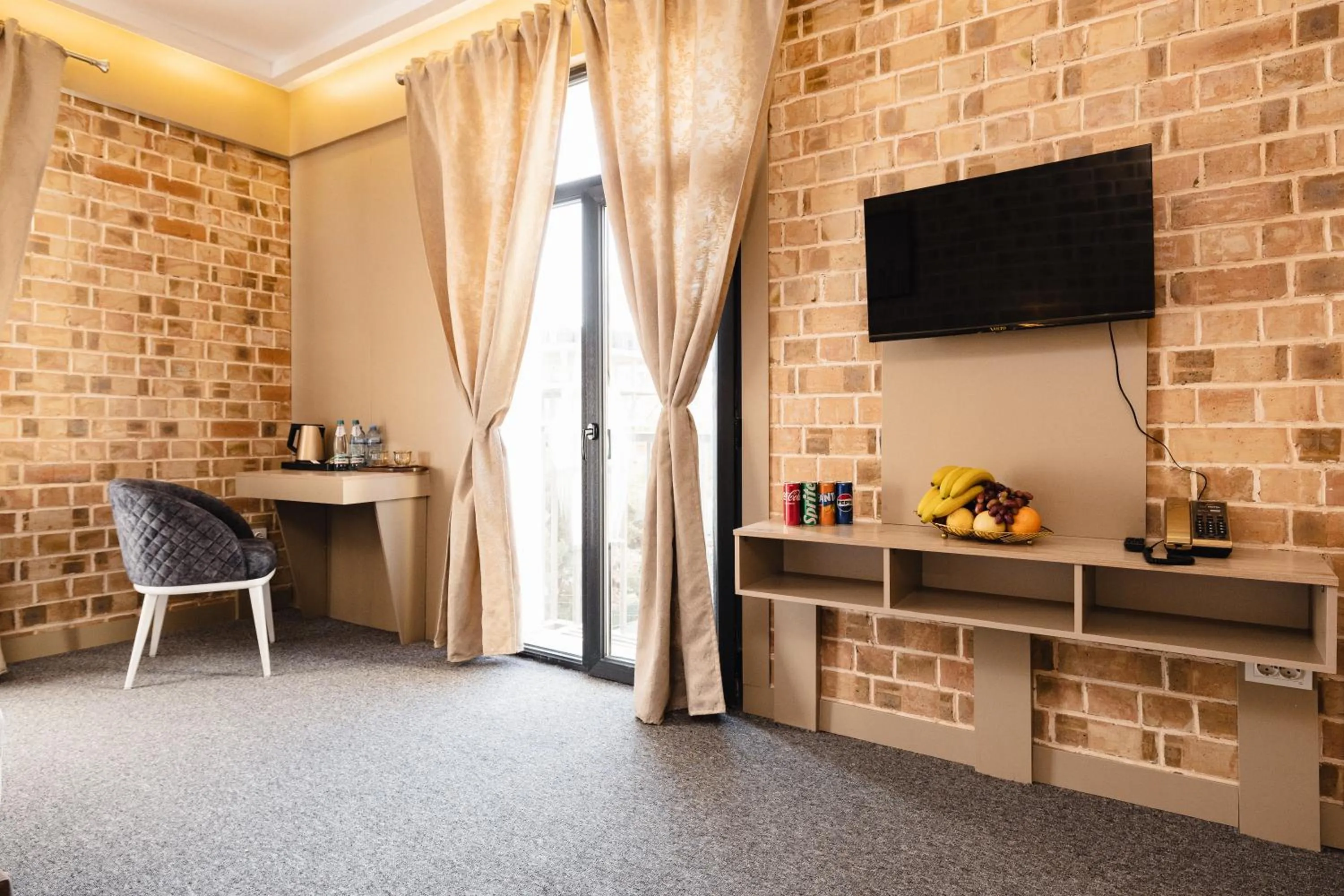 TV and multimedia in Art Air hotel