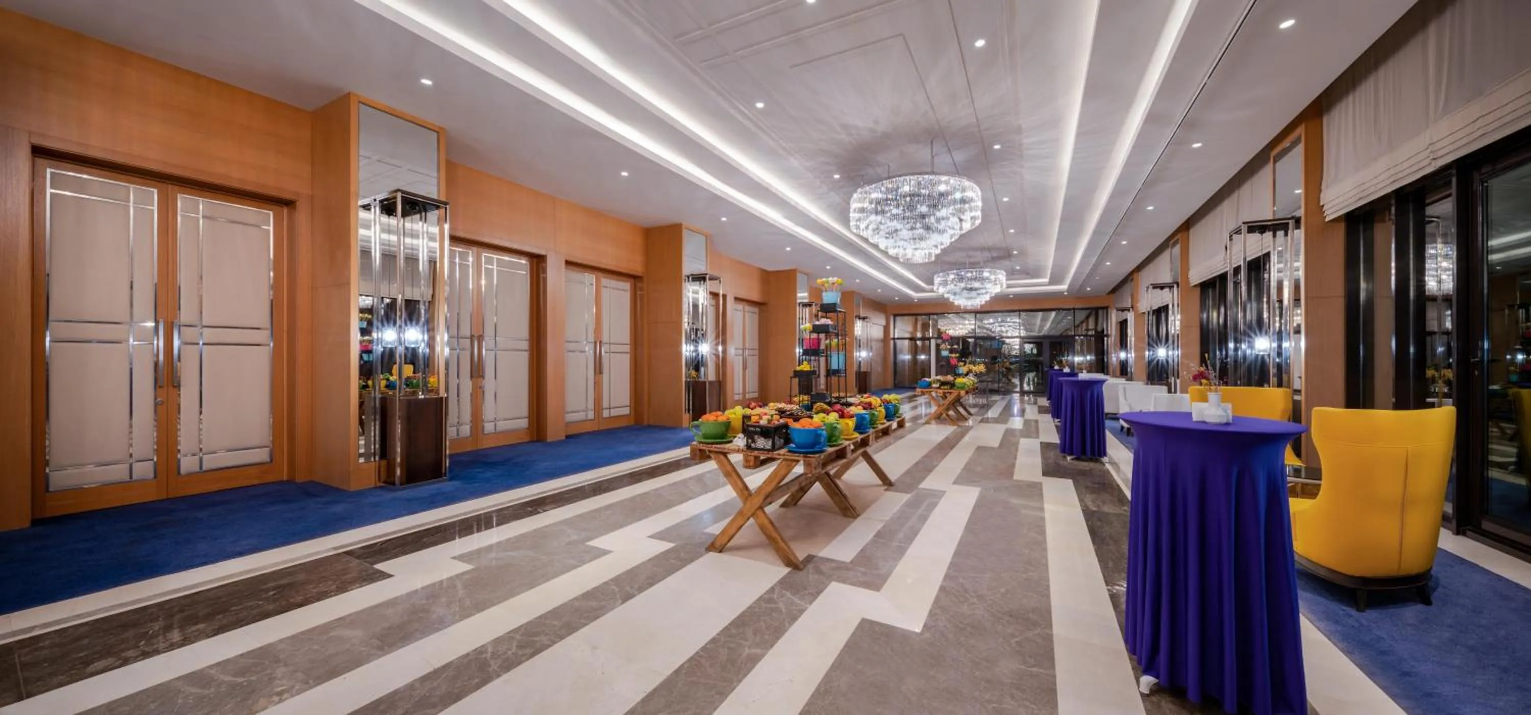 Meeting/conference room in Trendy Lara