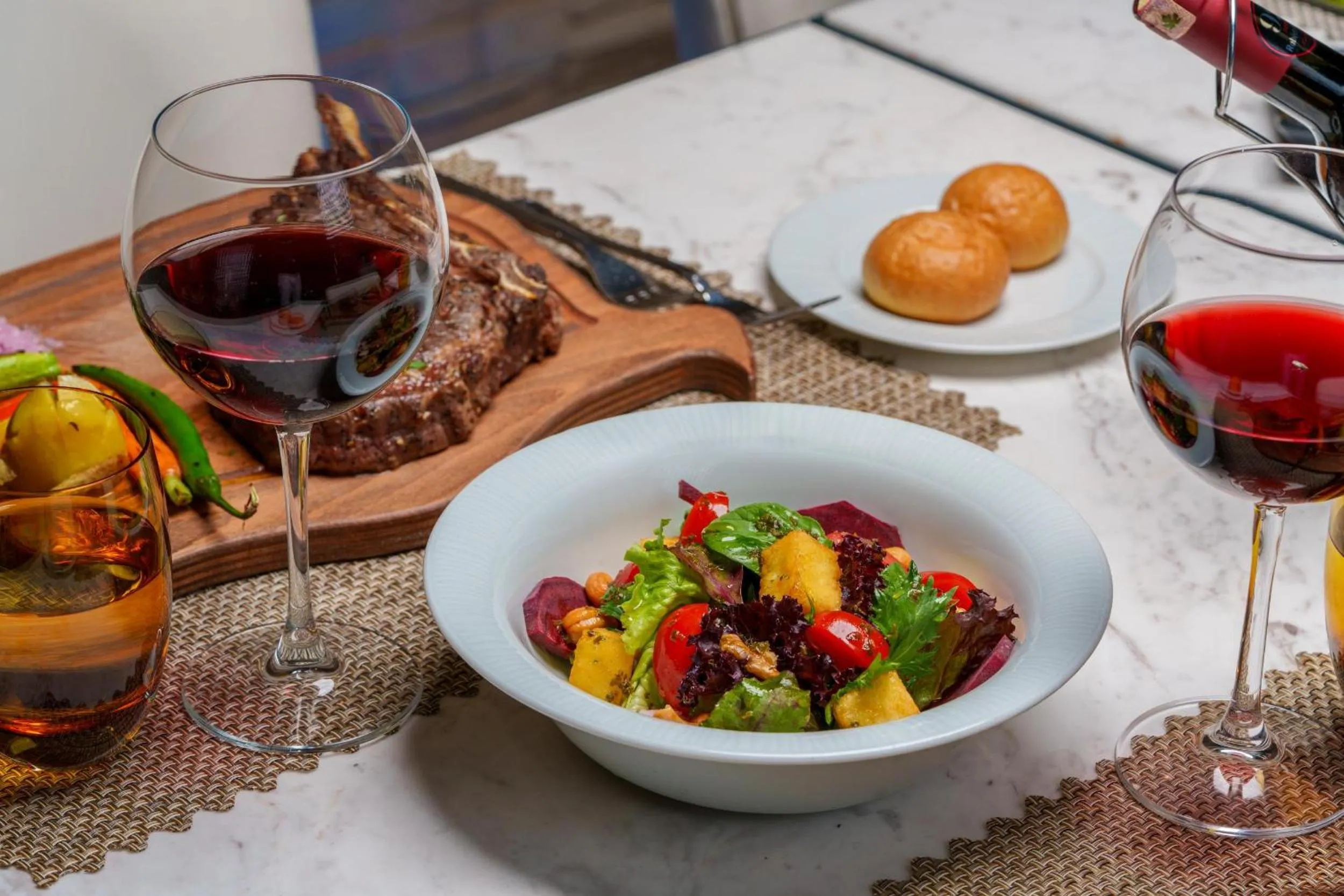 Restaurant/places to eat in Trendy Lara