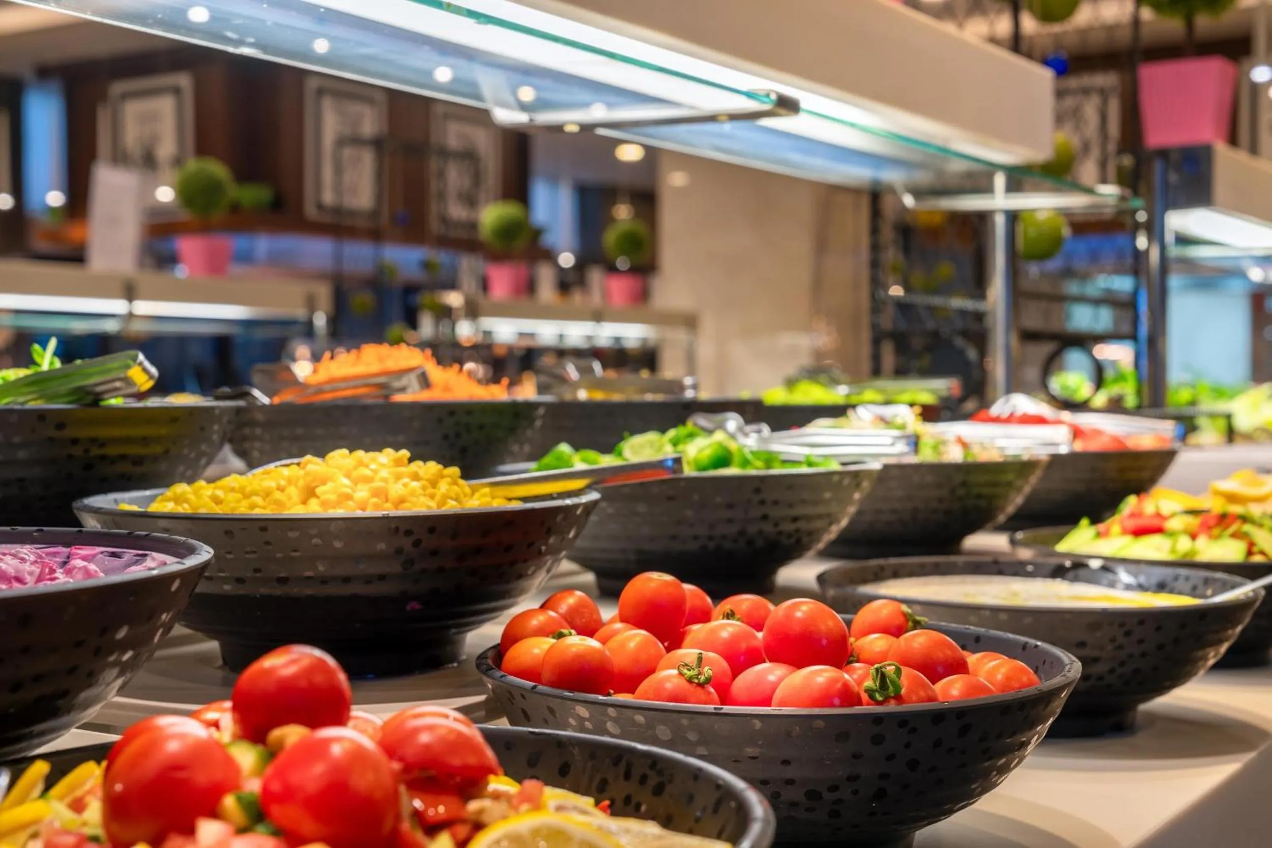 Restaurant/places to eat in Trendy Lara