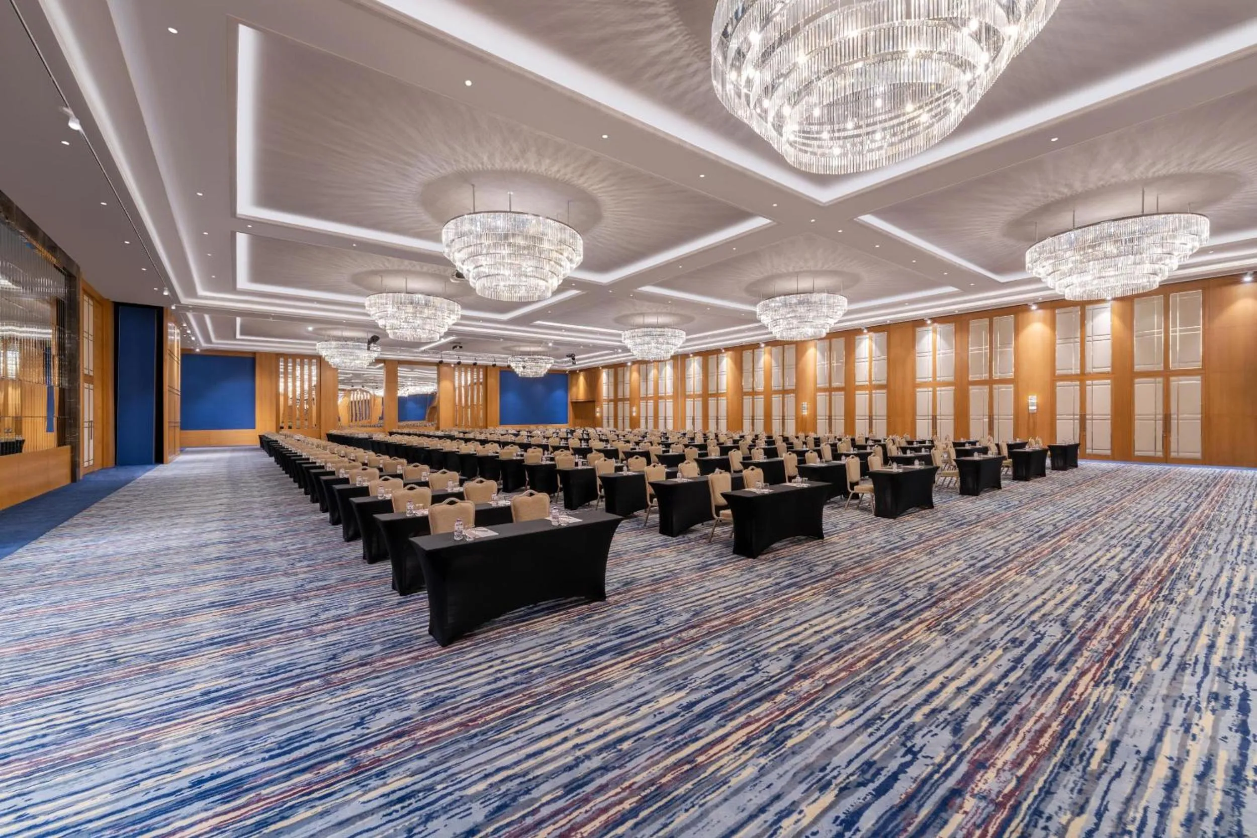 Meeting/conference room in Trendy Lara