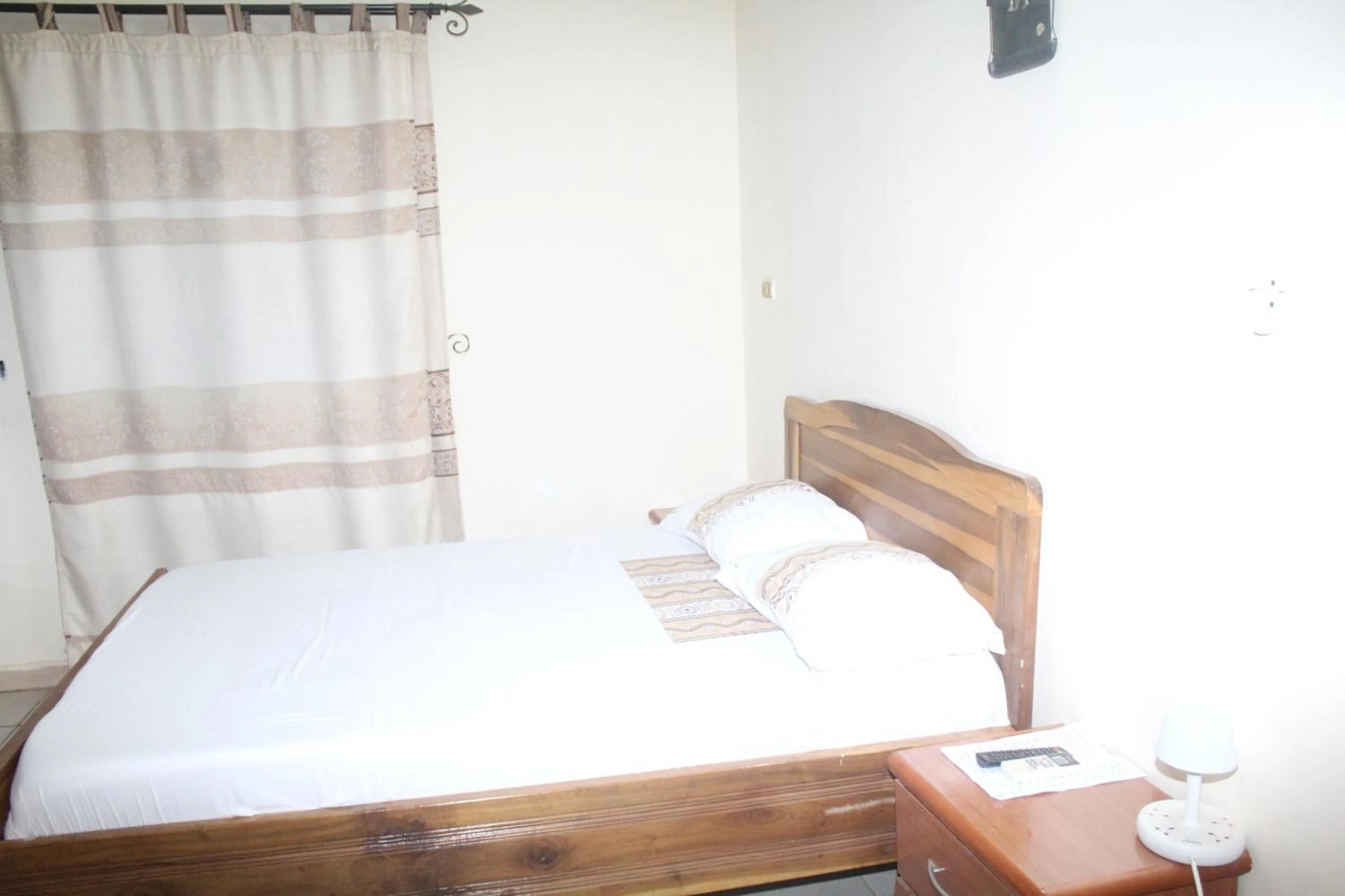 Bed in Residence Diane