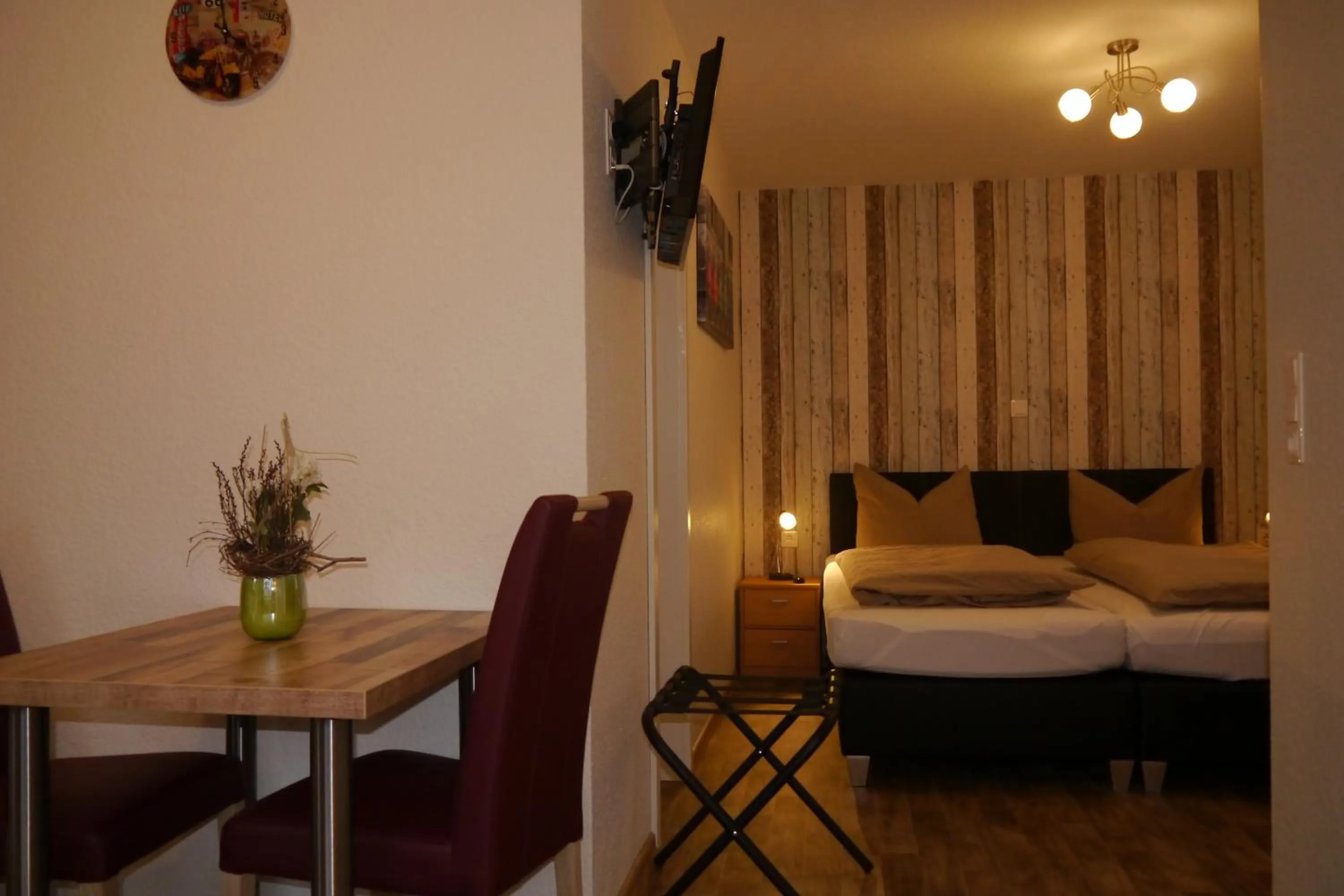 Bed in Hotel Haus Wittwer