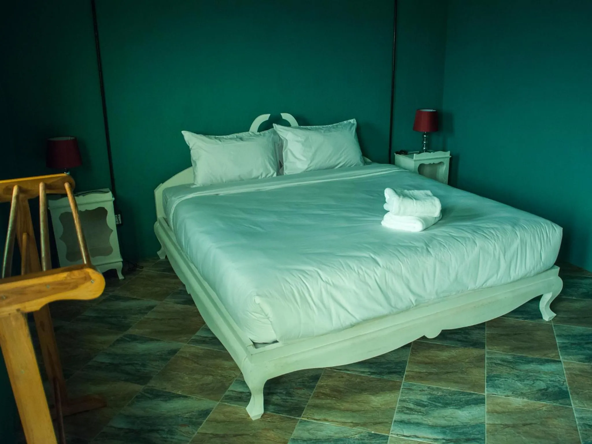 Shower, Bed in Casacool Hotel