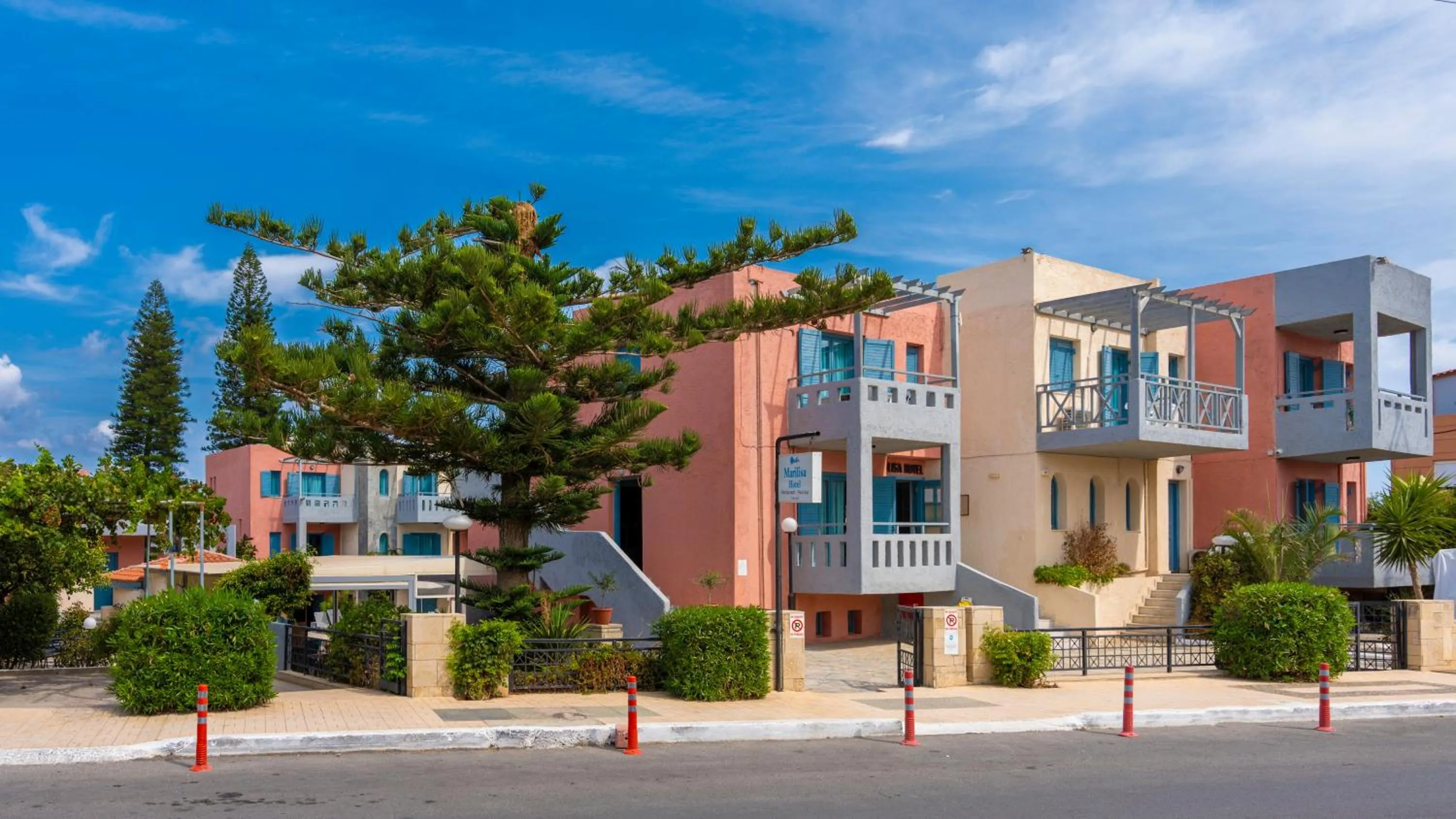 Property building in Marilisa Hotel