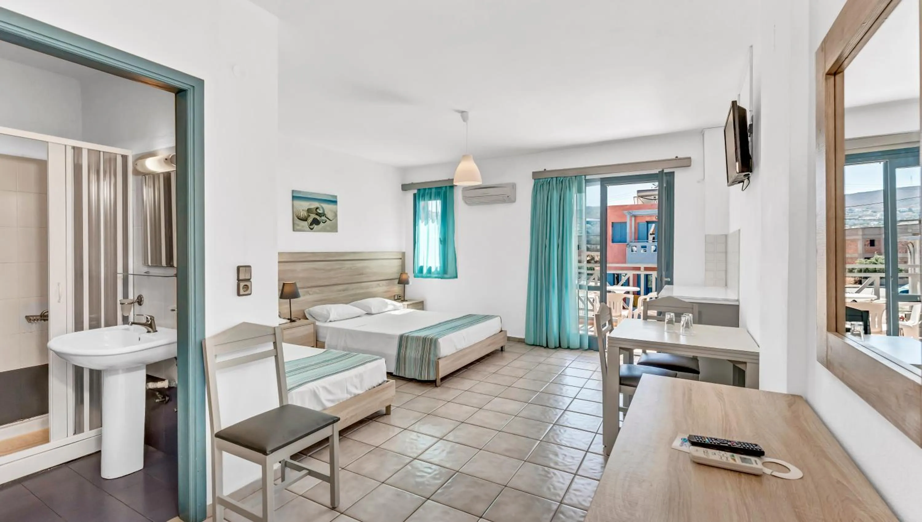 Bed in Marilisa Hotel