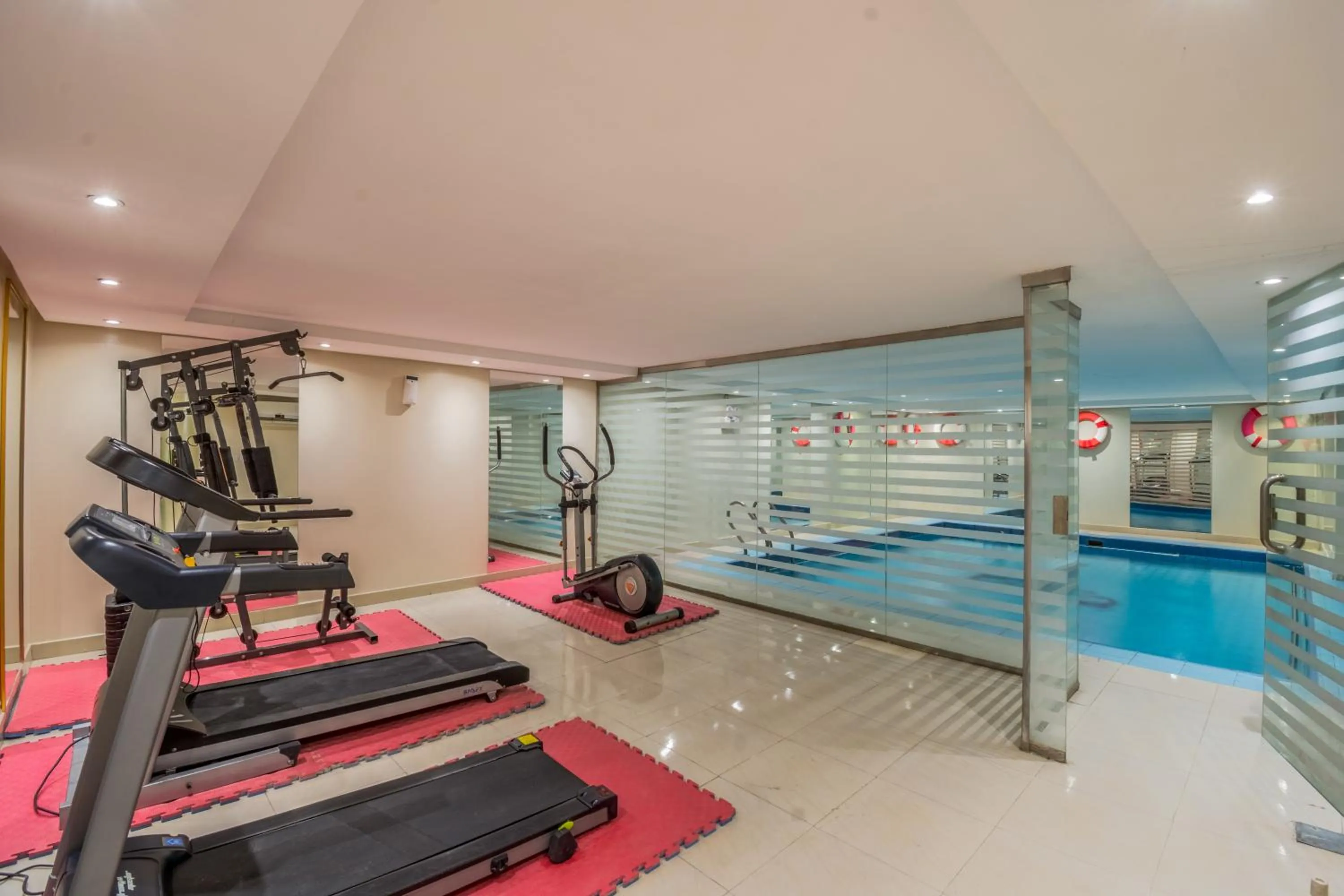 Fitness centre/facilities in Al Muhaidb Residence Al Malaz 1