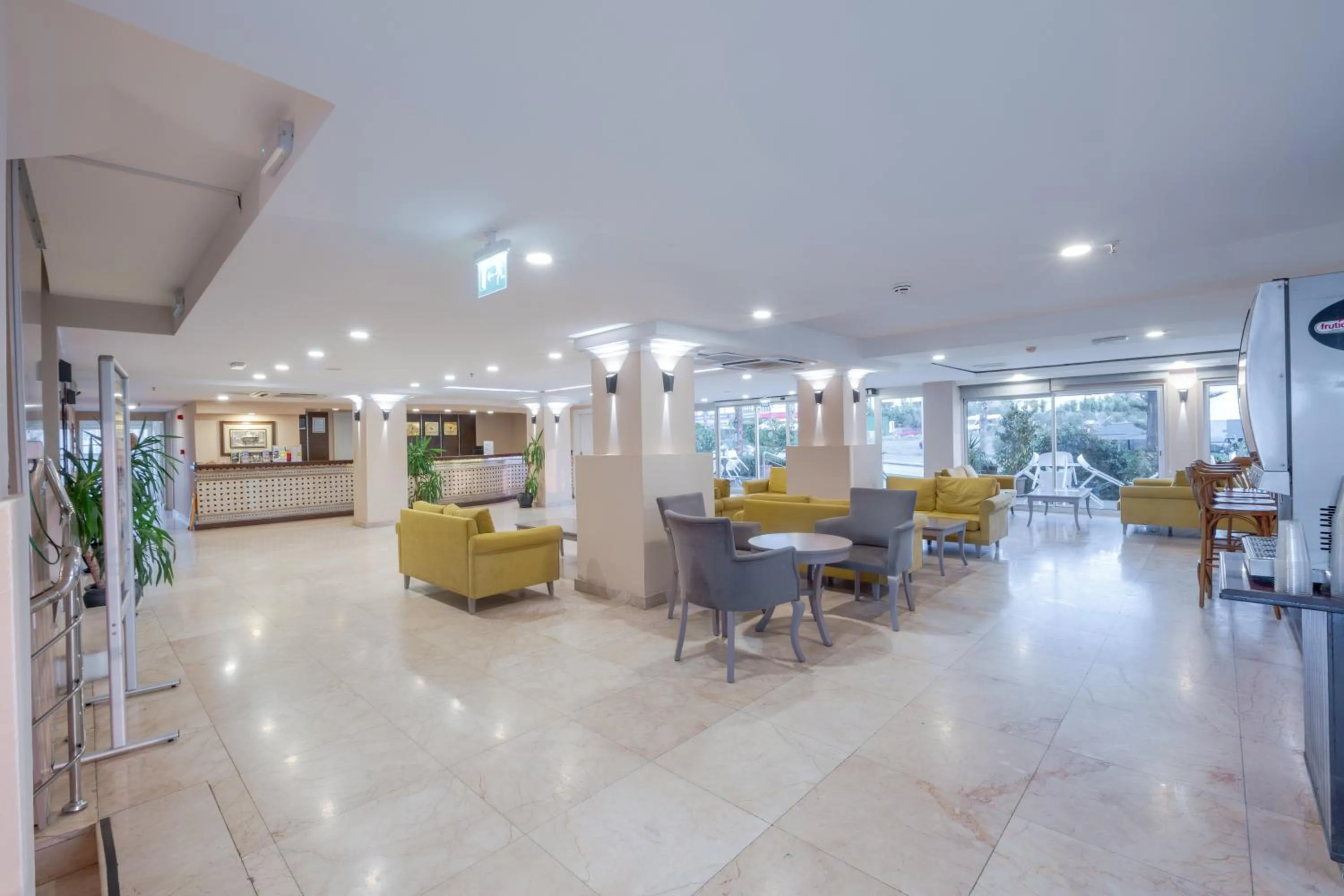 Lobby or reception in Sun Beach Hill Hotel