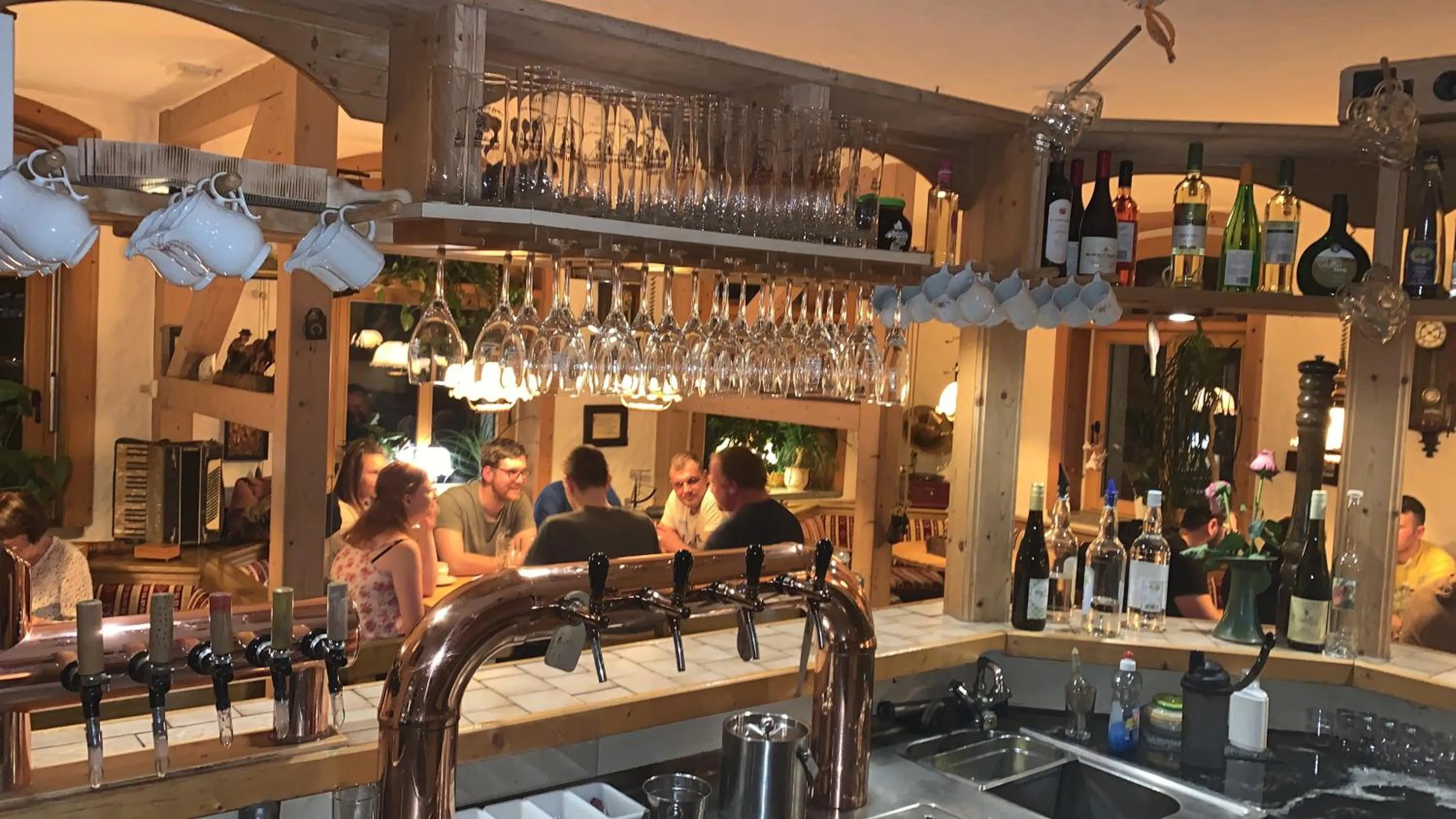 Restaurant/places to eat in Hotel Alpenhof